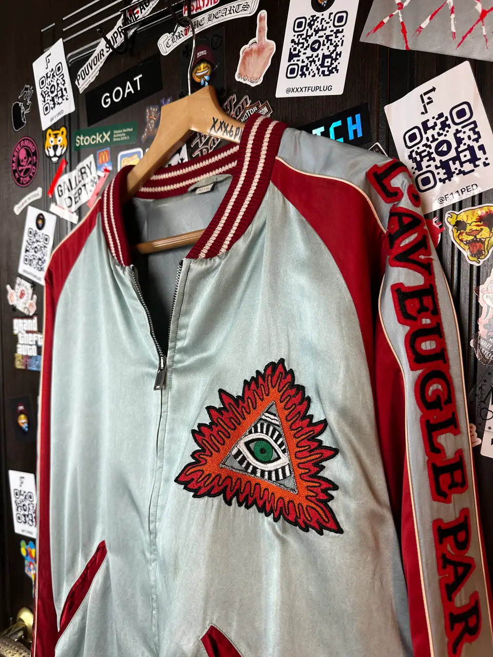 Gucci Gucci SS17 Amour illuminati Silk/Viscose XXL Bomber, detail view 14