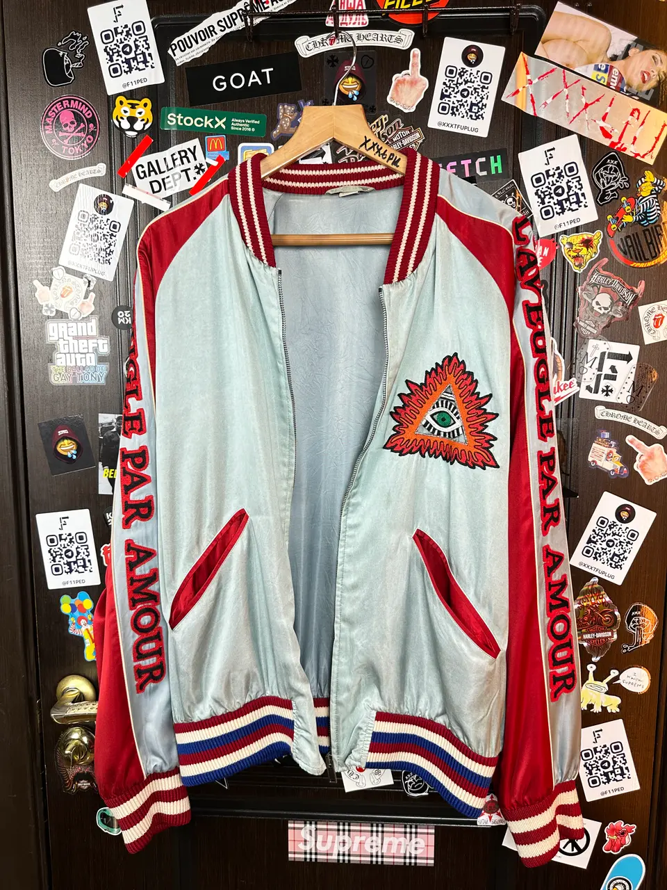 Gucci Gucci SS17 Amour illuminati Silk/Viscose XXL Bomber, detail view 19