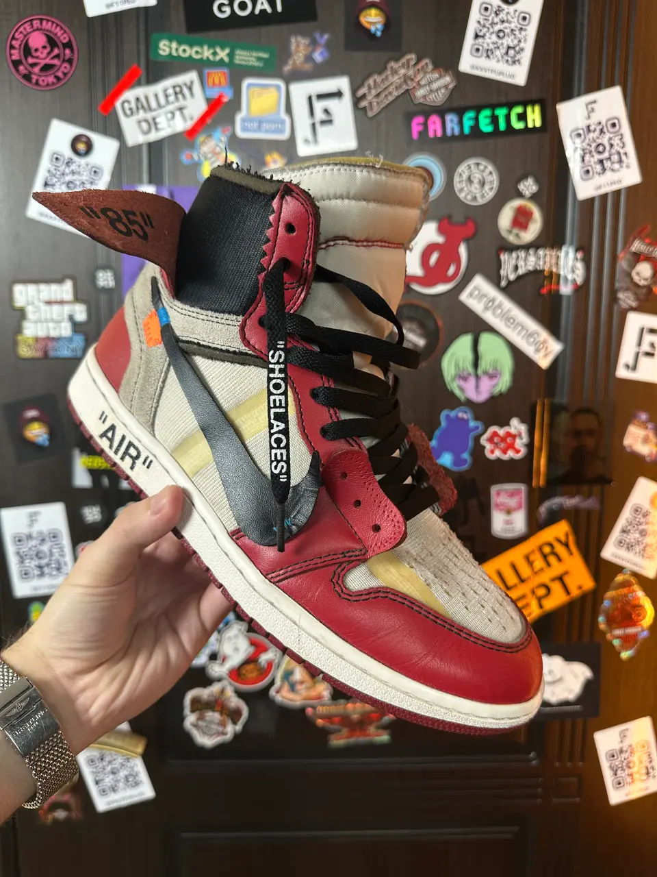 Off-White x Nike Chicago Jordan 1, detail view 2