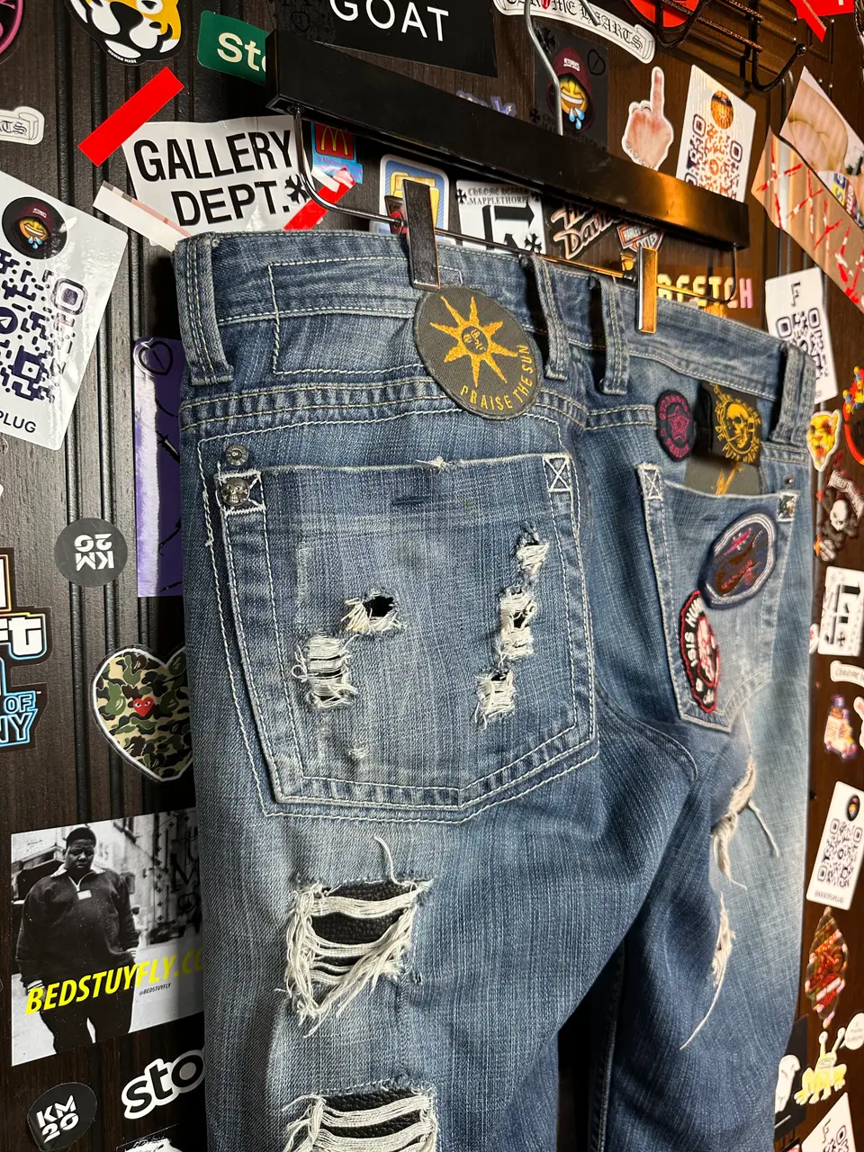 OMB x ERD OMB X ERD "FUCK PEDOPHILIA" Jeans, detail view 10