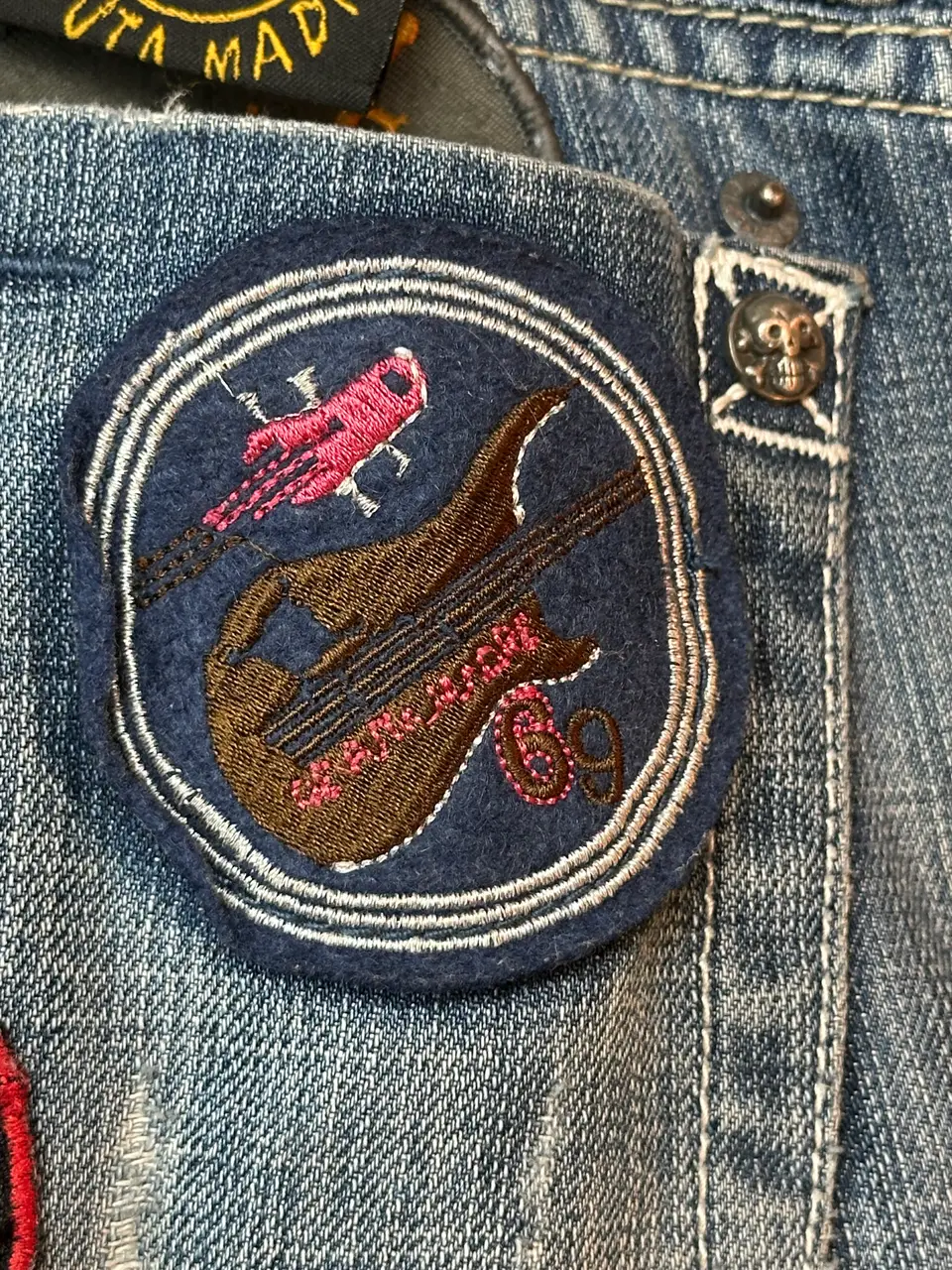 OMB x ERD OMB X ERD "FUCK PEDOPHILIA" Jeans, detail view 15