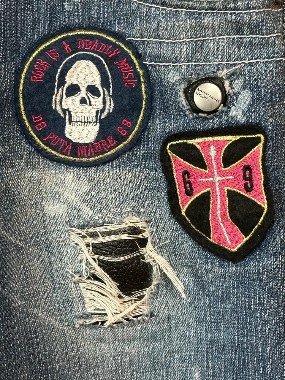 OMB x ERD OMB X ERD "FUCK PEDOPHILIA" Jeans, detail view 16