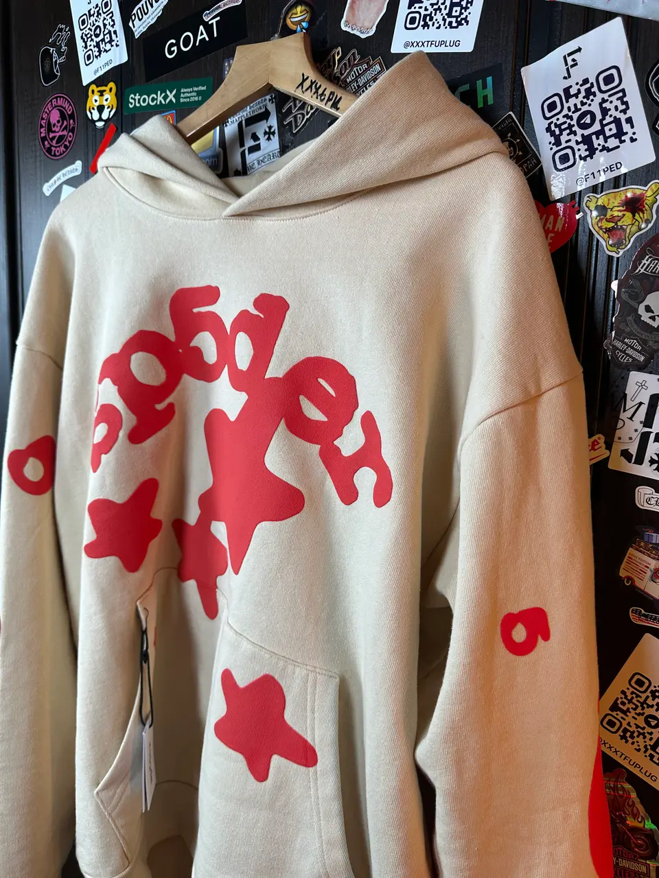 Sp5der Beluga Beige, detail view 9