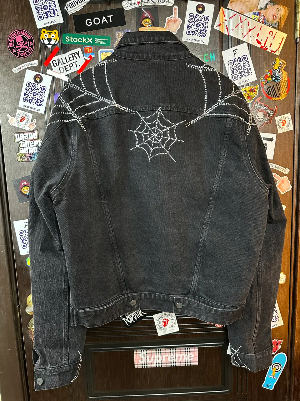 Sp5der OG Spider Worldwide First Ever 2019 Drop Denim Jacket, detail view 2