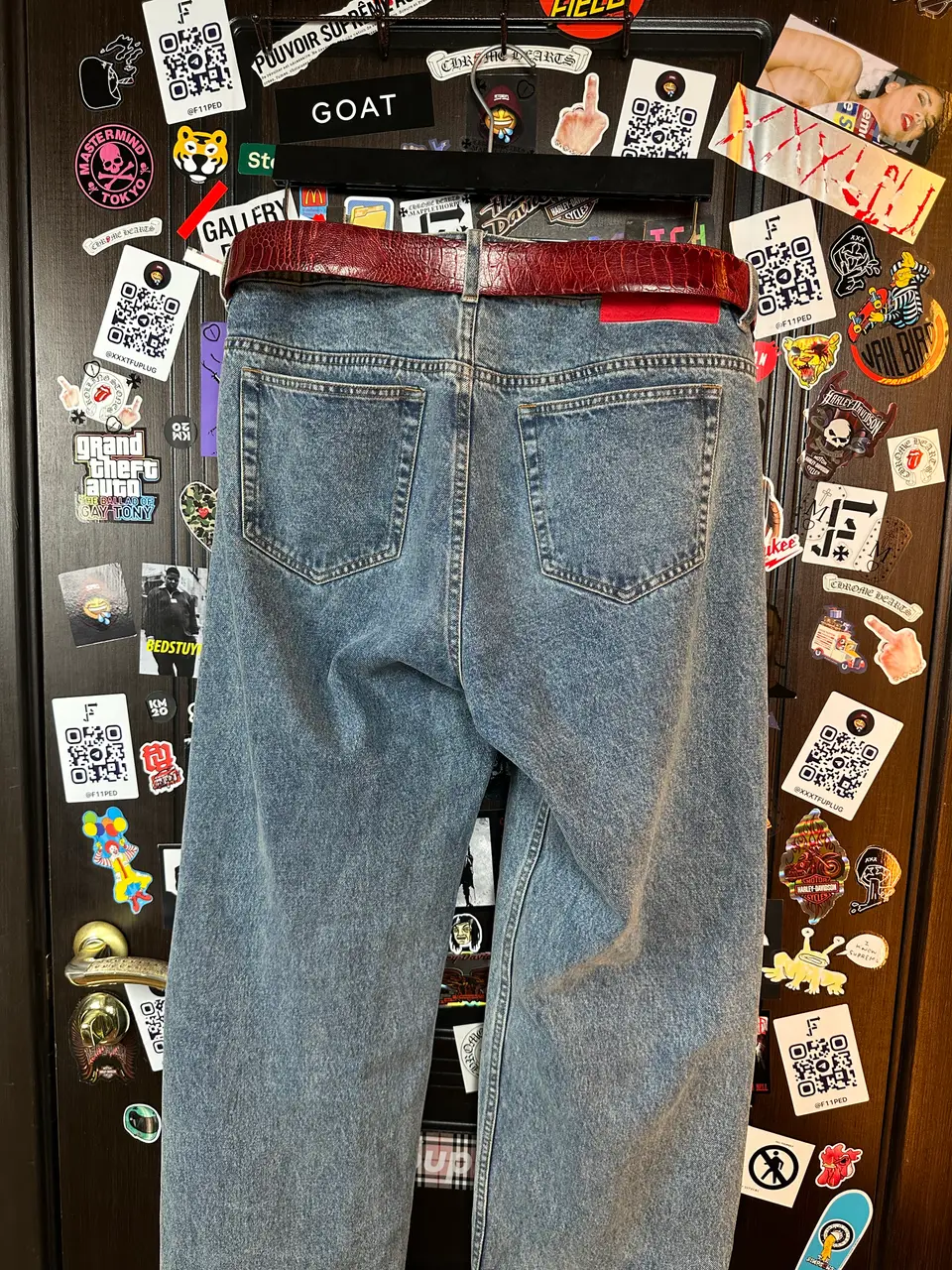 Sp5der “Spider” V3 Indigo Denim Jeans, detail view 6