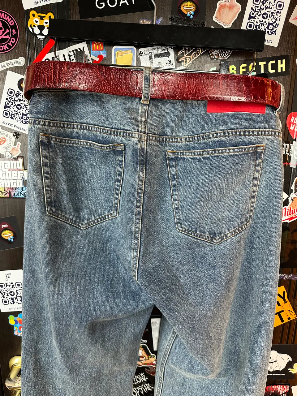 Sp5der “Spider” V3 Indigo Denim Jeans, detail view 10