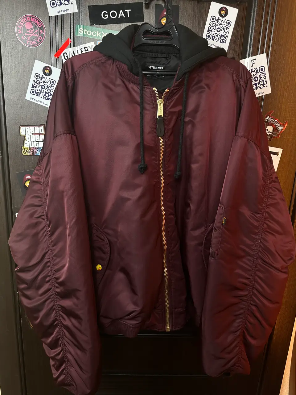 Vetements Burgundy Bomber Emoji XS