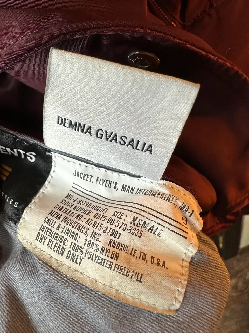 Vetements Burgundy Bomber Emoji XS, detail view 19