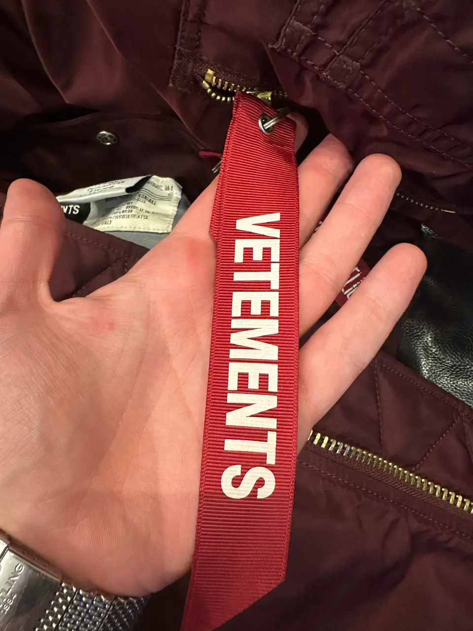 Vetements Burgundy Bomber Emoji XS, detail view 26