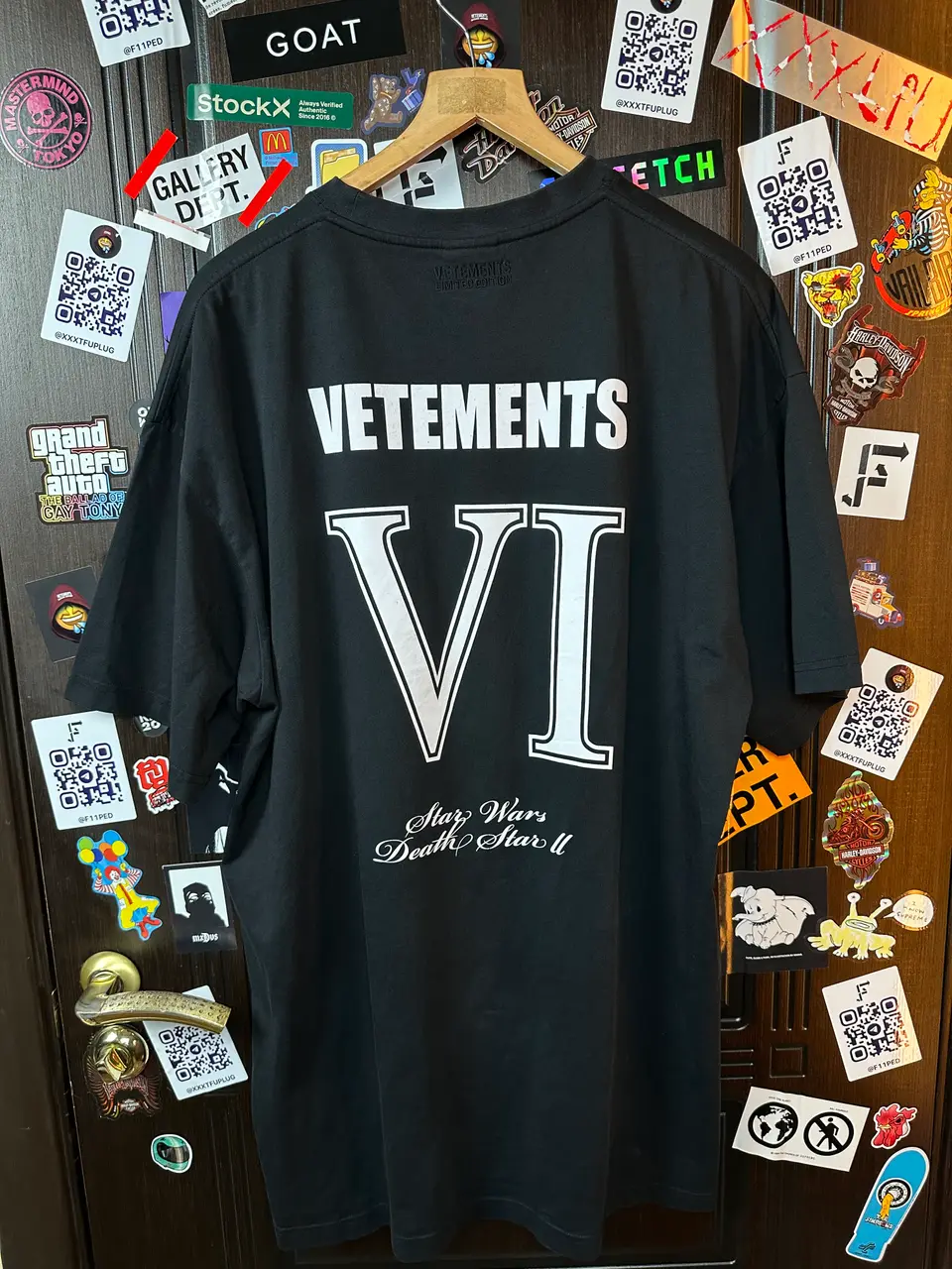 Vetements Death Star, detail view 3
