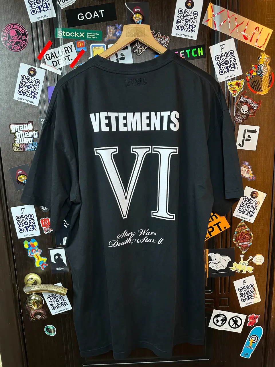 Vetements Death Star, detail view 4