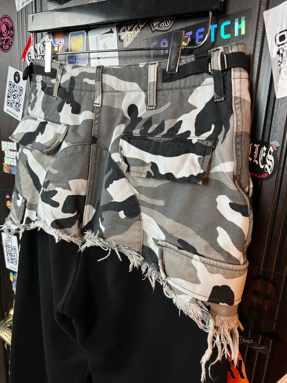 Vetements SS19 Georgian Pants, detail view 6