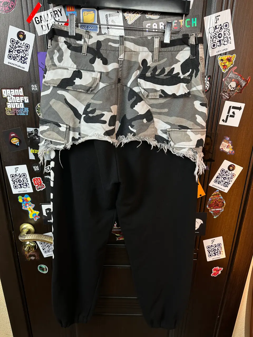 Vetements SS19 Georgian Pants, detail view 7
