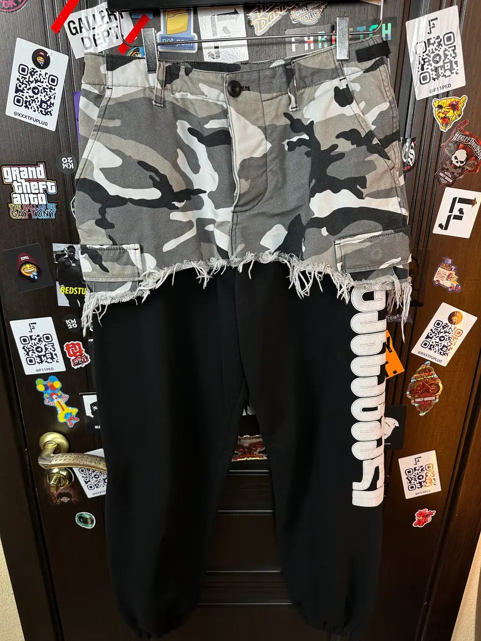 Vetements SS19 Georgian Pants, detail view 9