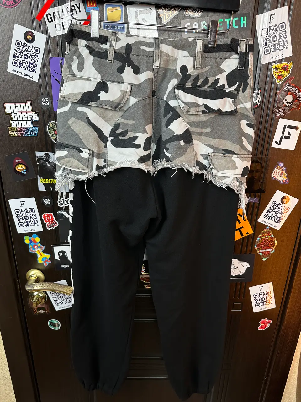 Vetements SS19 Georgian Pants, detail view 12