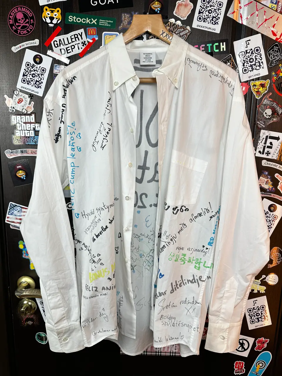 Vetements Tansatsmeli Happy Birthday, detail view 2
