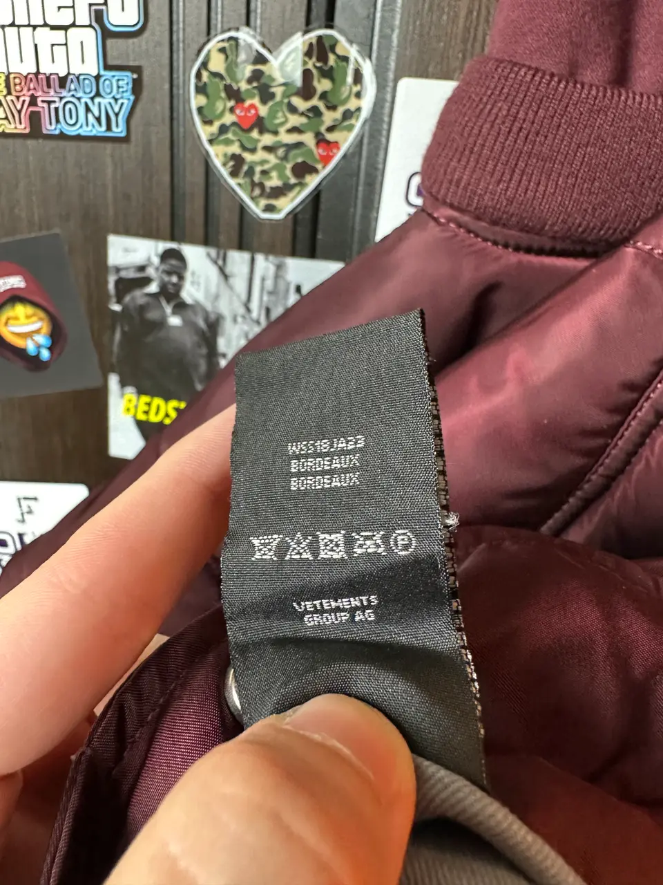 Vetements Vest burgundy, detail view 15