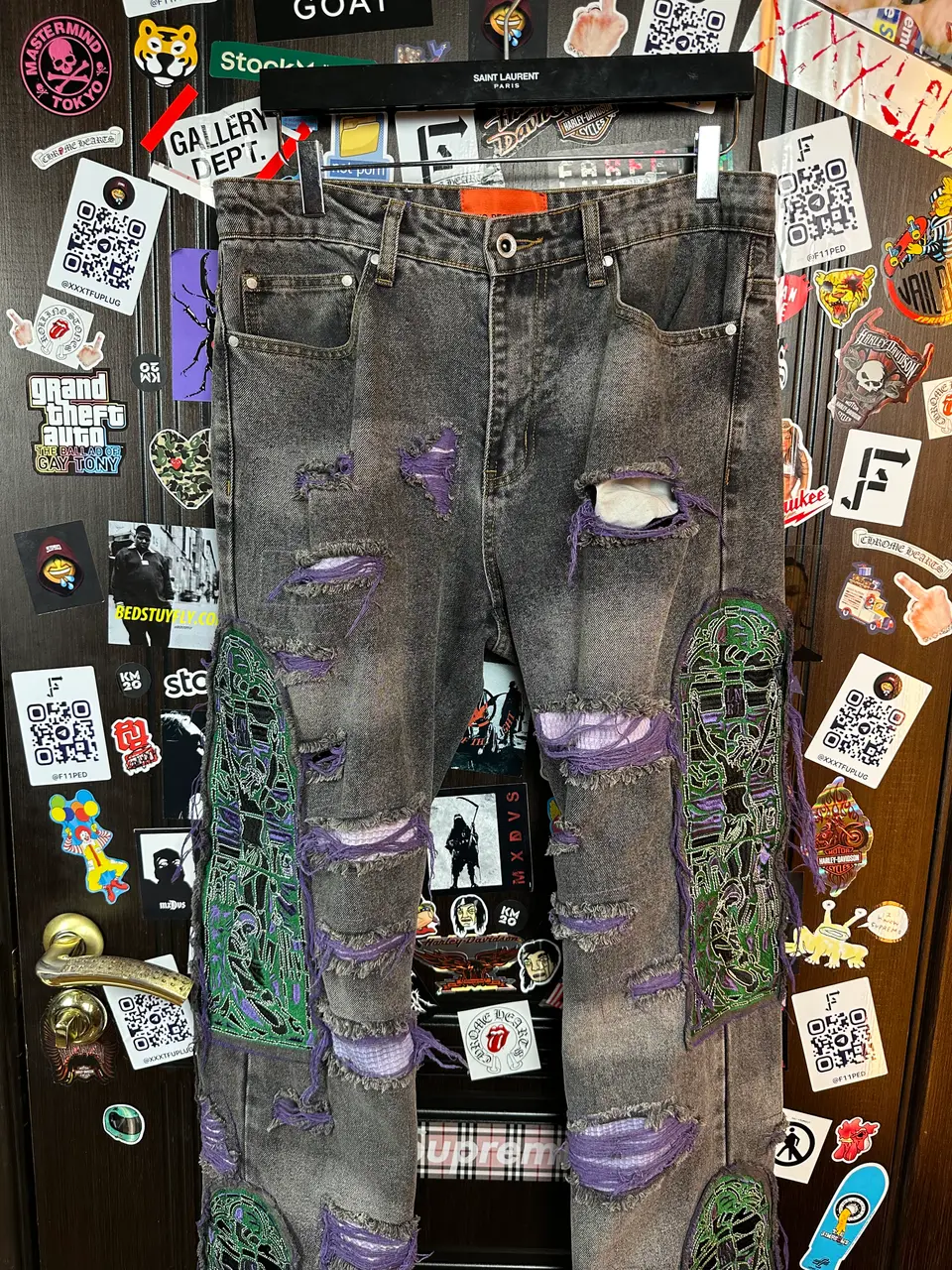 Who Decides War Who Decides War “Jesus and Maria” Coal Violet Fusion Denim, detail view 5