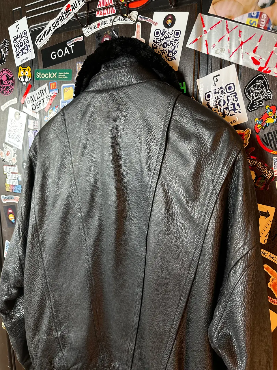 ZILLI Zilli "Huoene" Deerskin Bomber, detail view 7