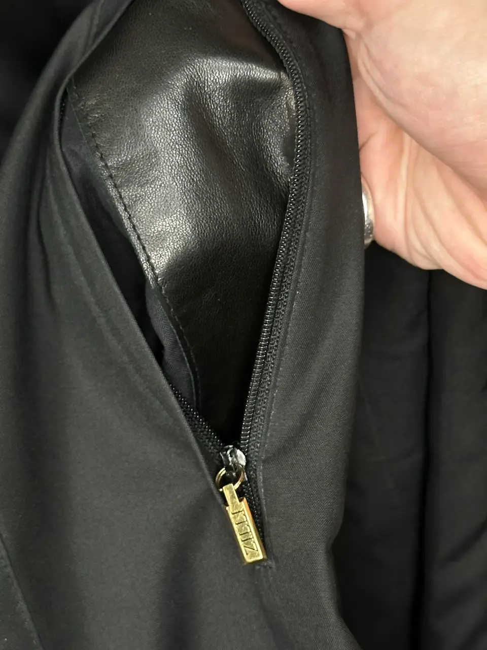 ZILLI Zilli "Ildan" Silk Weasel Coat, detail view 22