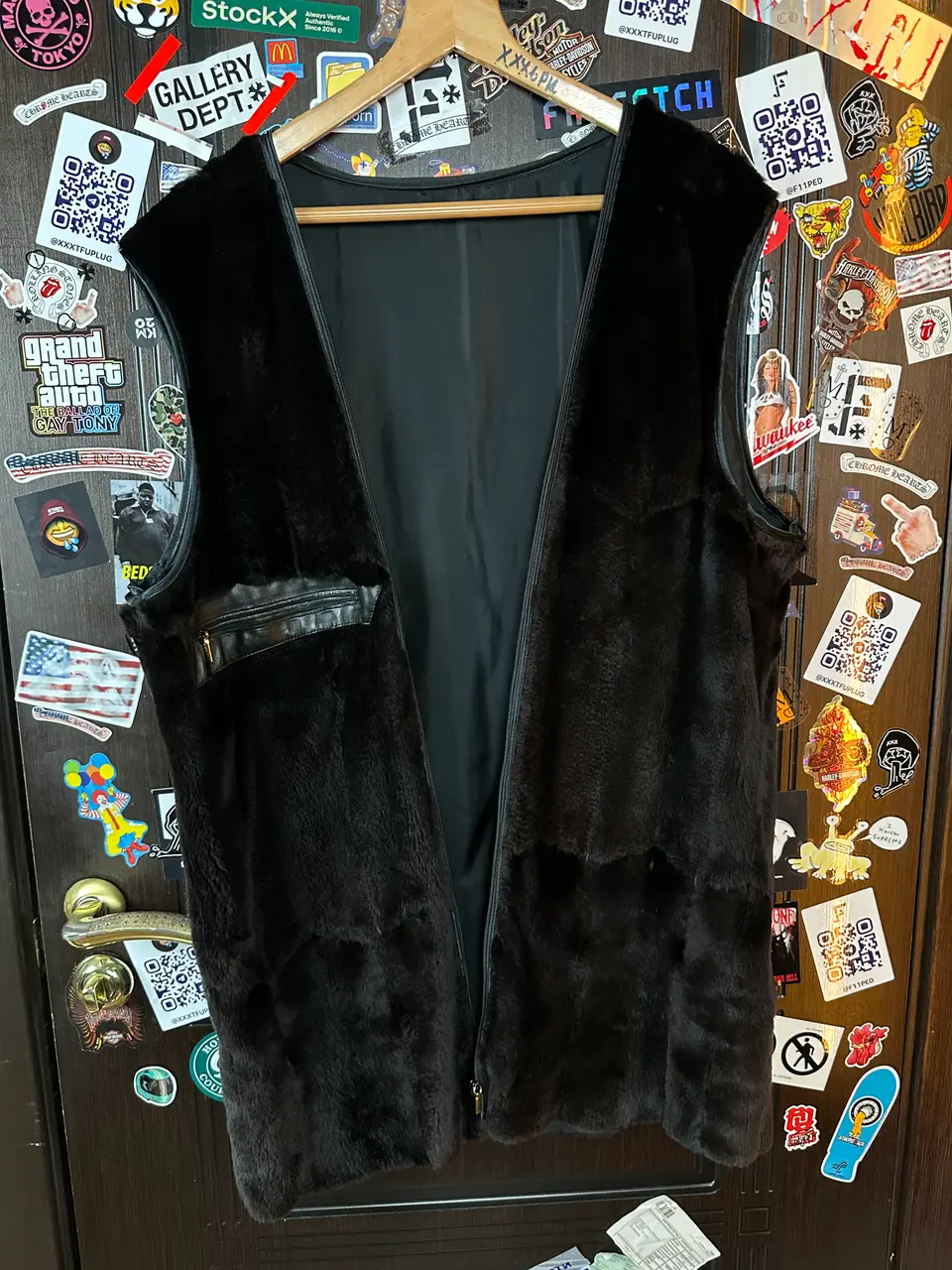 ZILLI Zilli "Ildan" Silk Weasel Coat, detail view 11