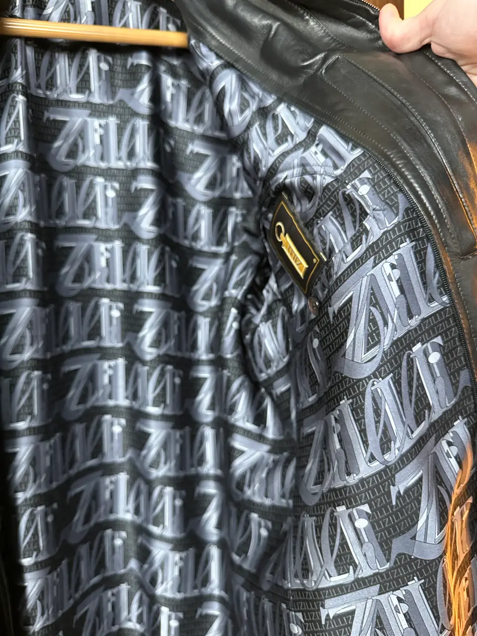 ZILLI Zilli "Mertopolis" Porosus Coat, detail view 6