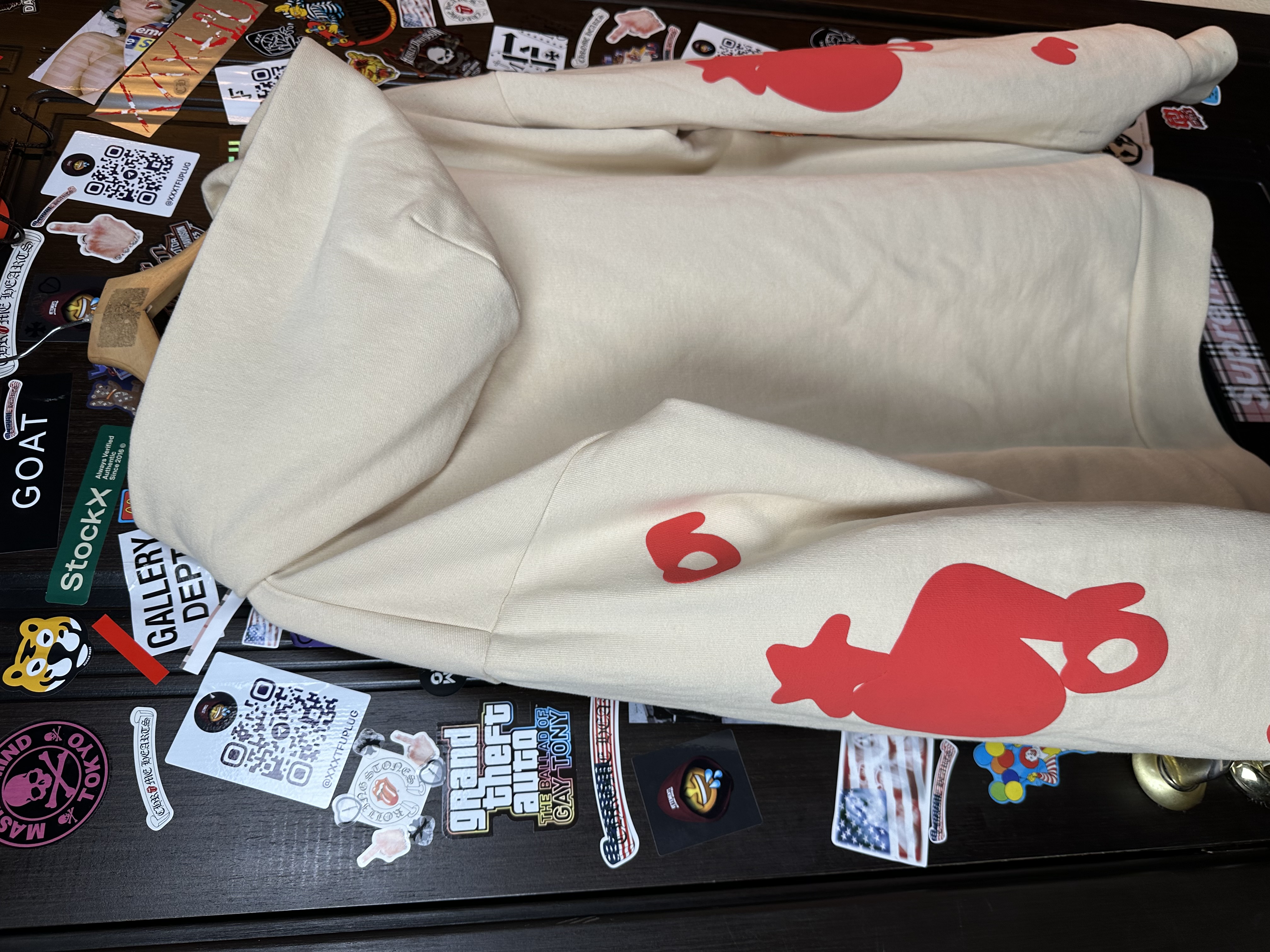 Sp5der Beluga Beige, detail view 10