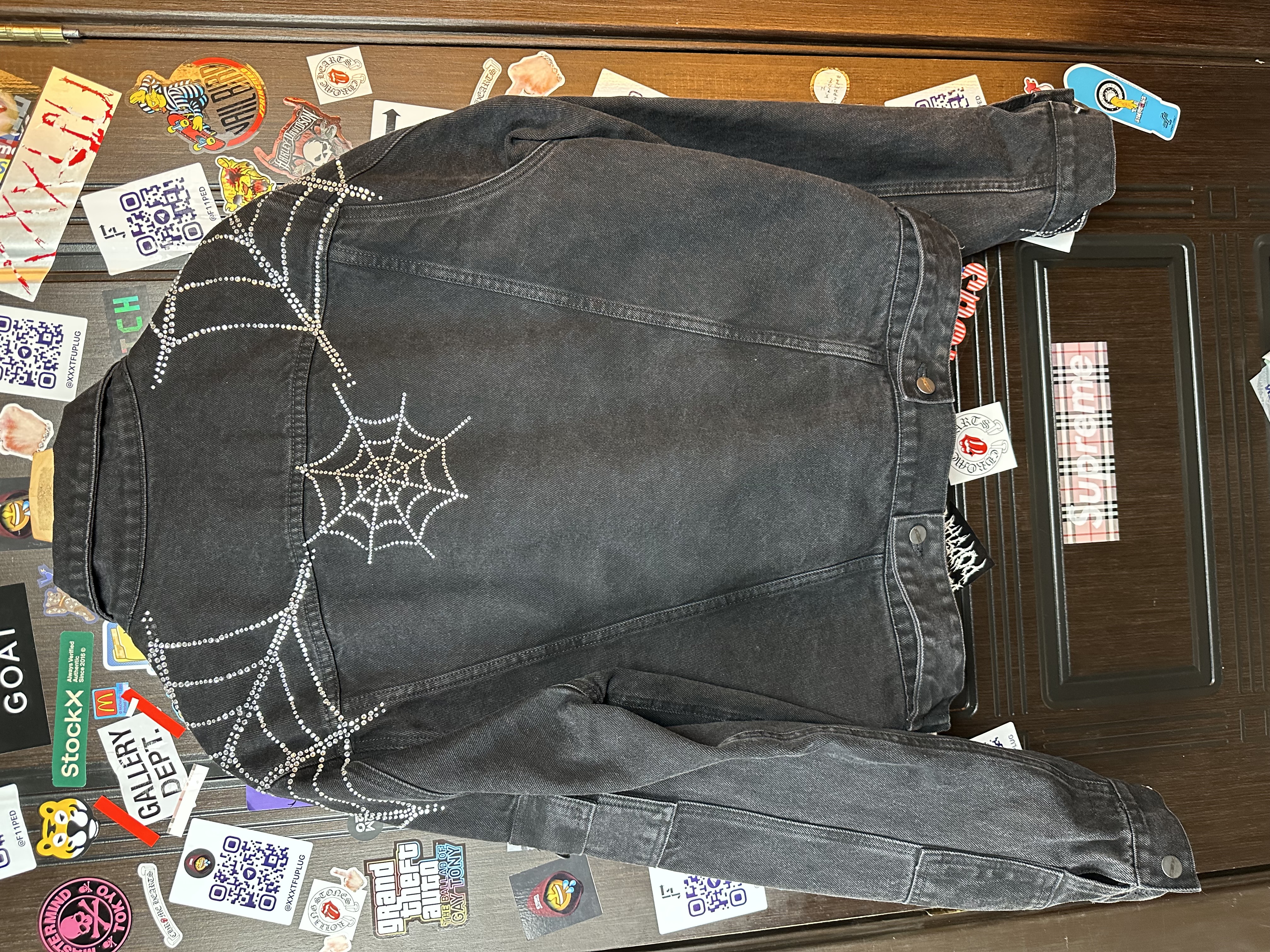 Sp5der OG Spider Worldwide First Ever 2019 Drop Denim Jacket, detail view 6