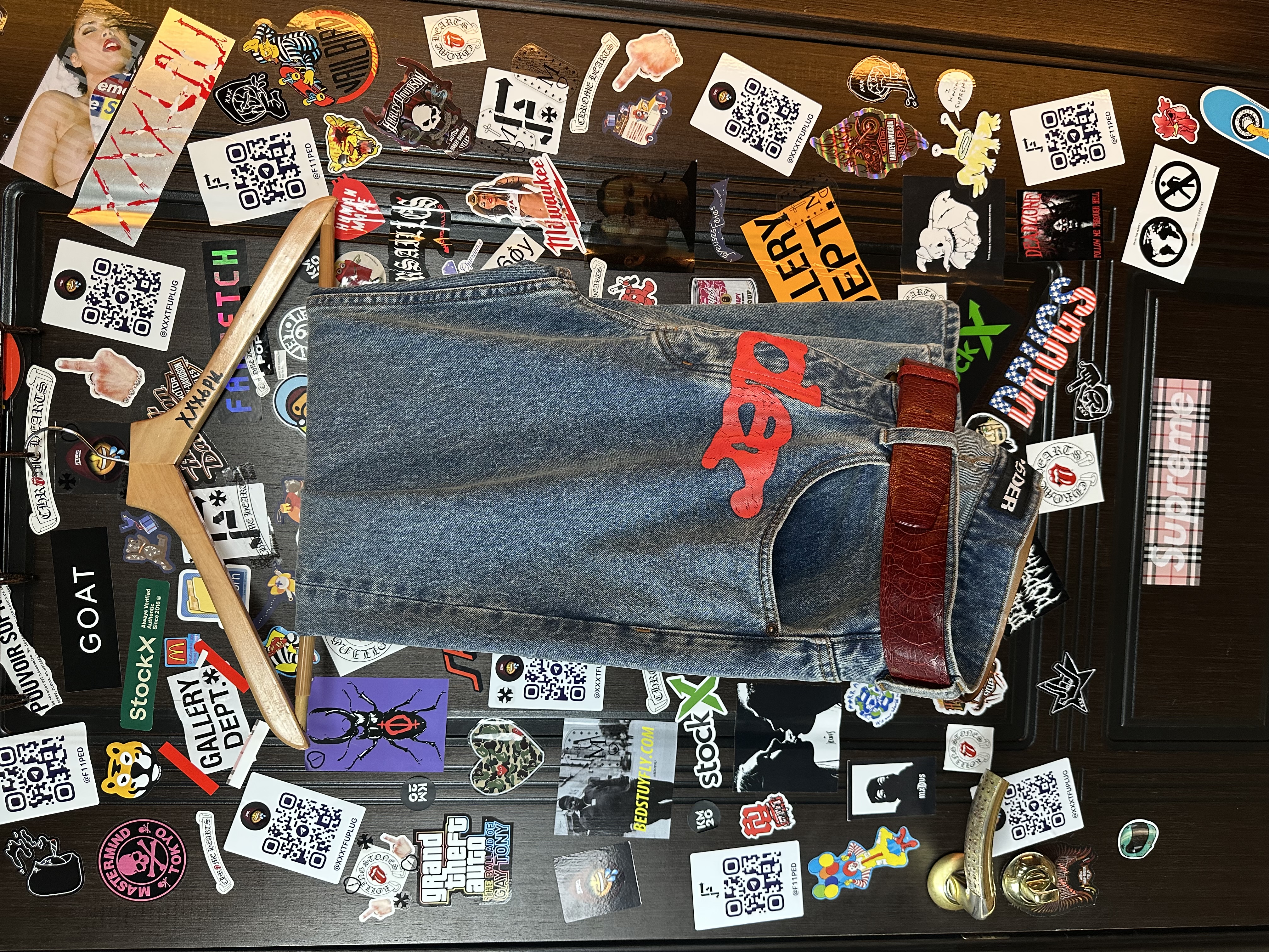 Sp5der “Spider” V3 Indigo Denim Jeans, detail view 2