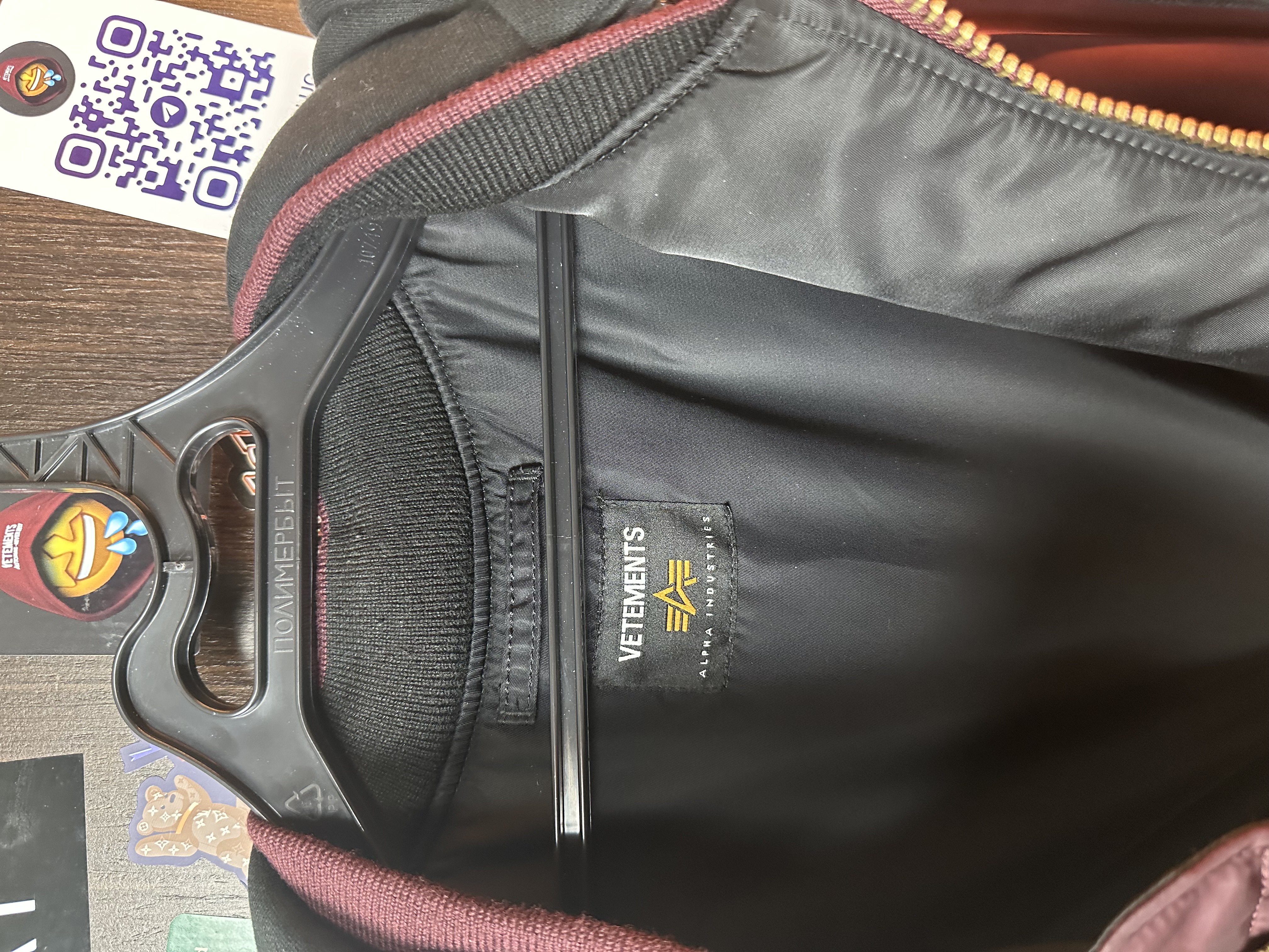 Vetements Burgundy Bomber Emoji XS, detail view 13