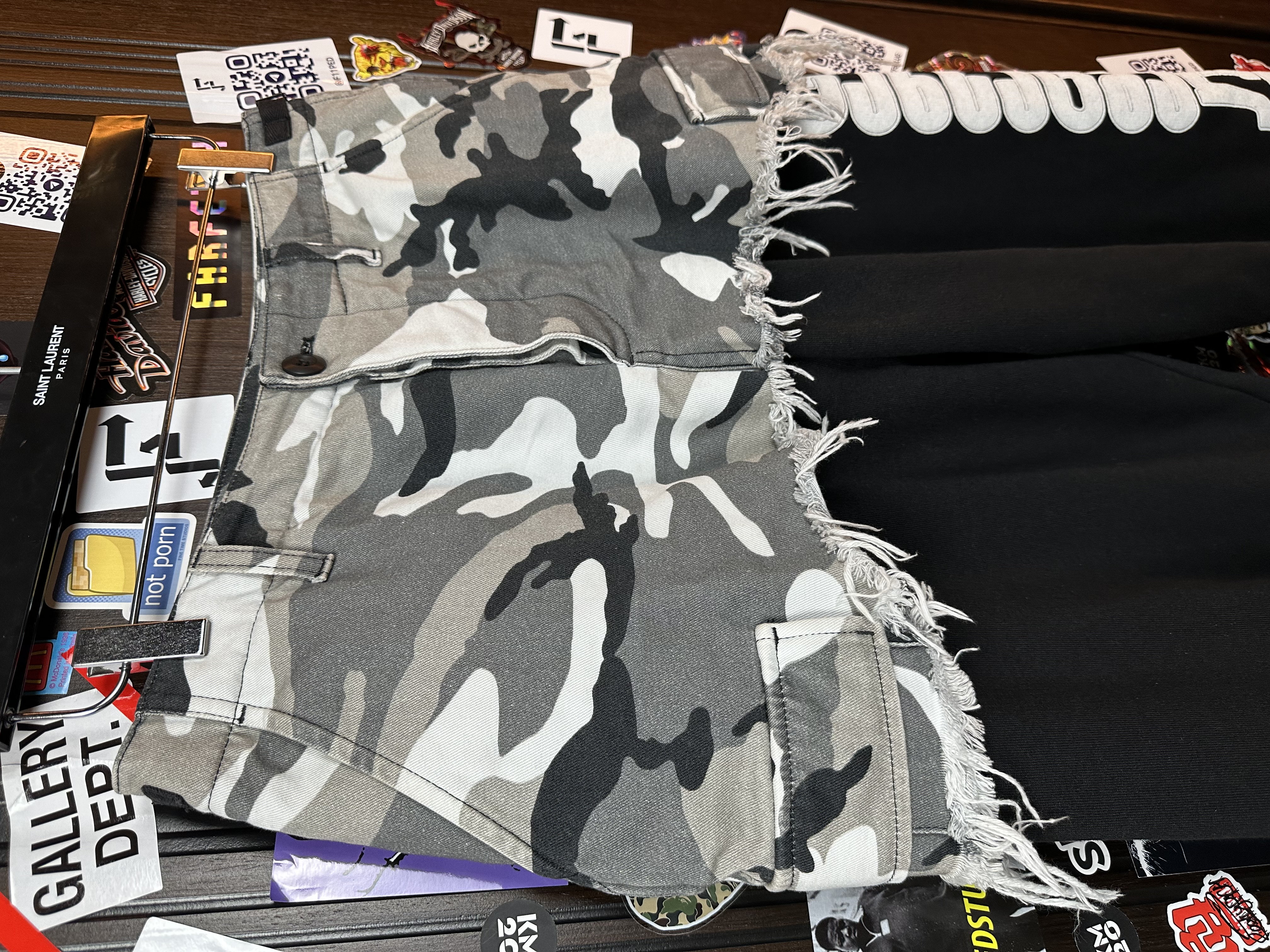 Vetements SS19 Georgian Pants, detail view 5