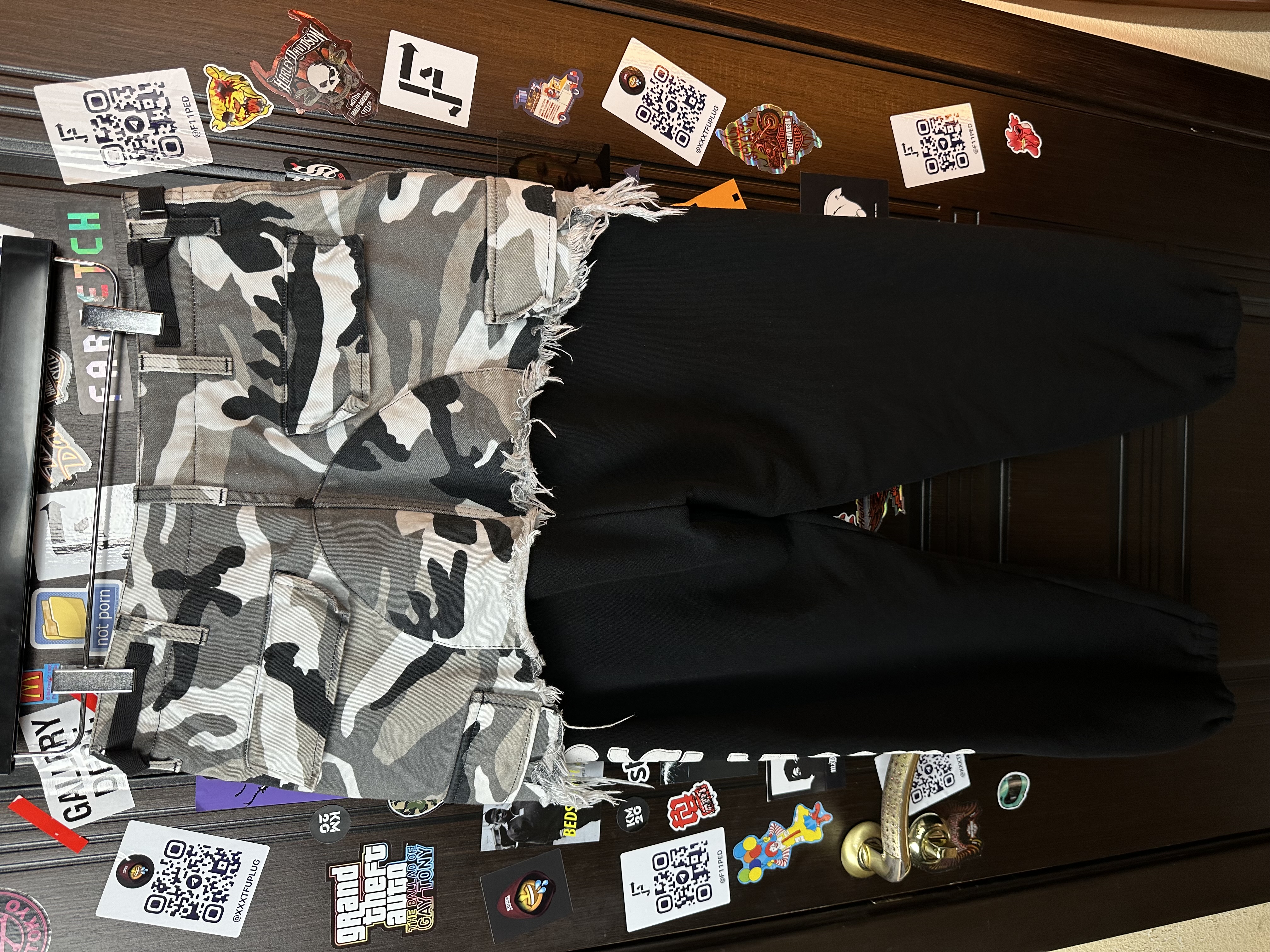 Vetements SS19 Georgian Pants, detail view 7