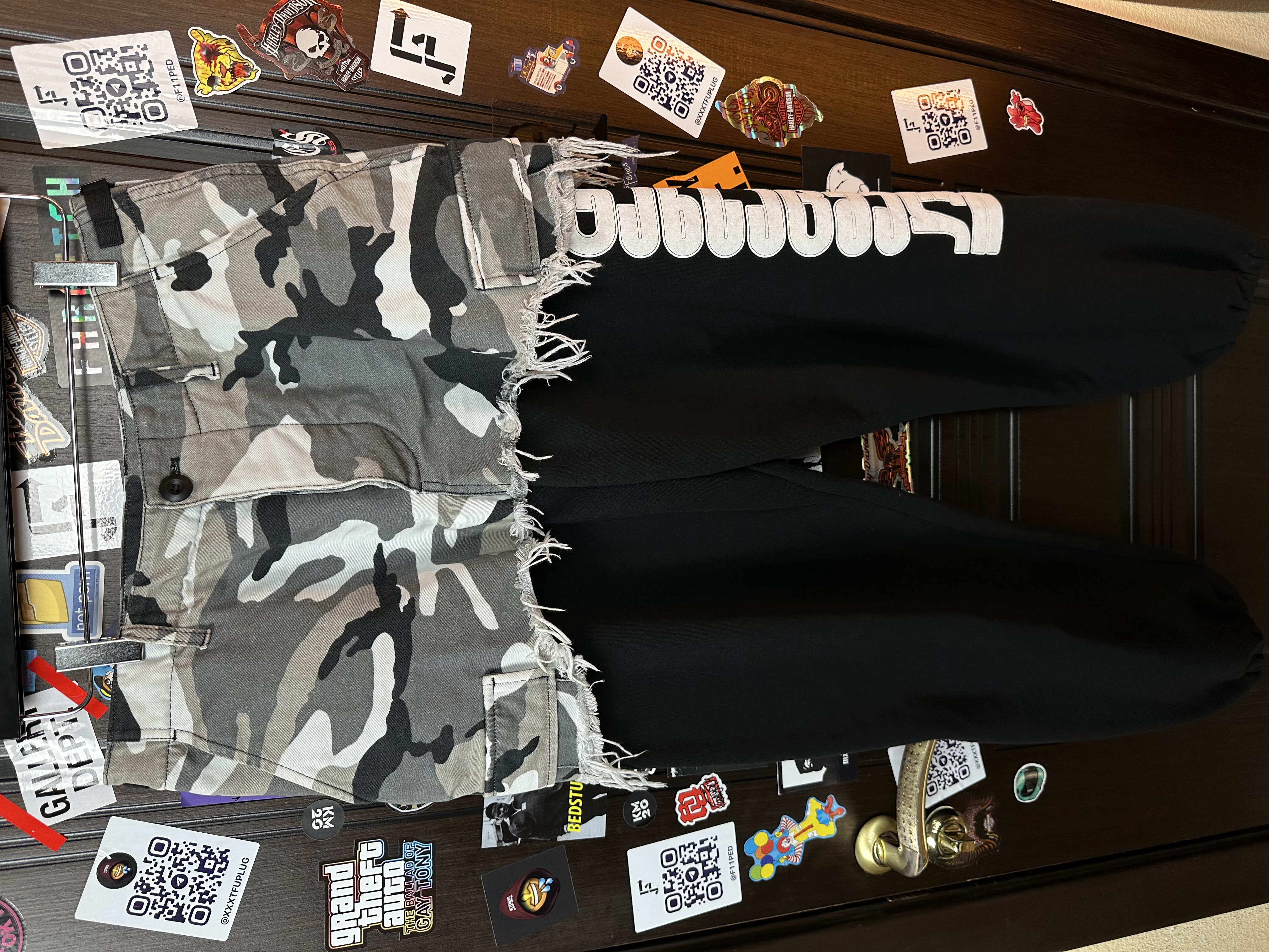 Vetements SS19 Georgian Pants, detail view 9