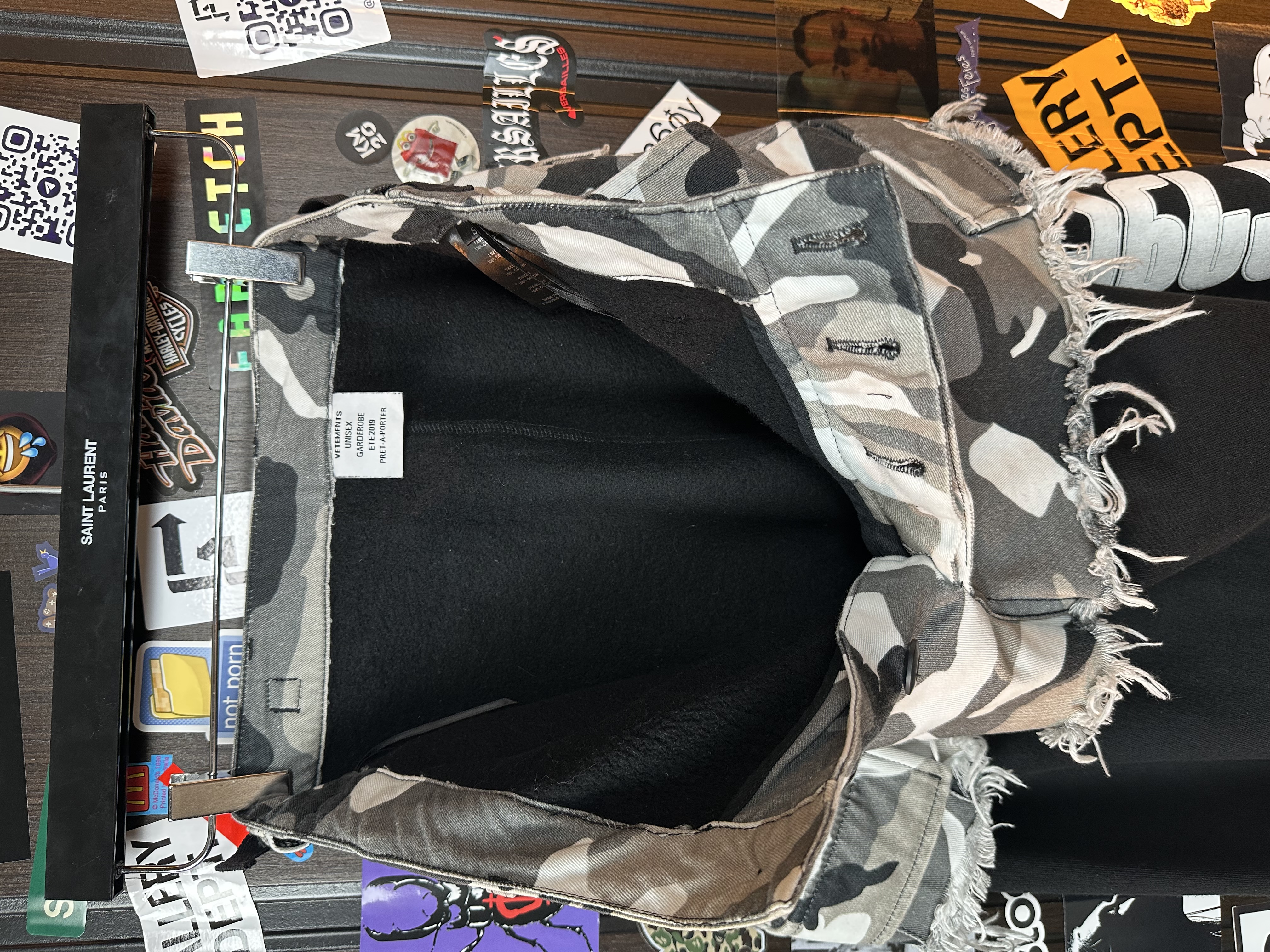 Vetements SS19 Georgian Pants, detail view 15