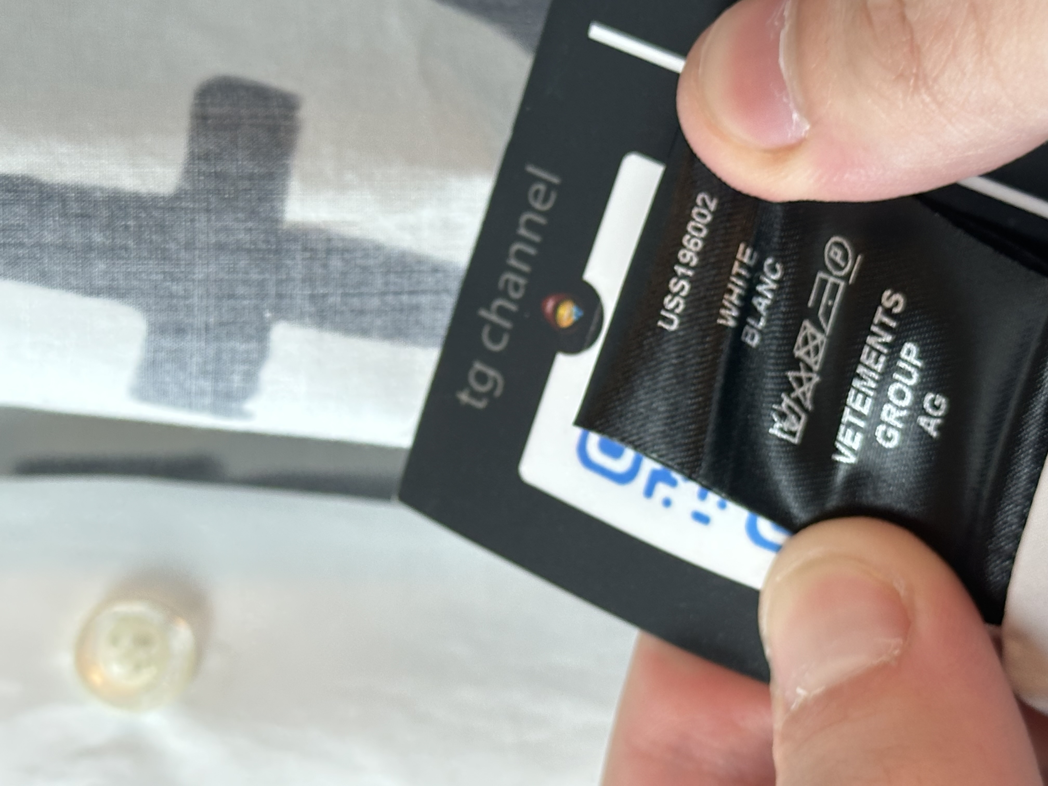 Vetements Tansatsmeli Happy Birthday, detail view 14