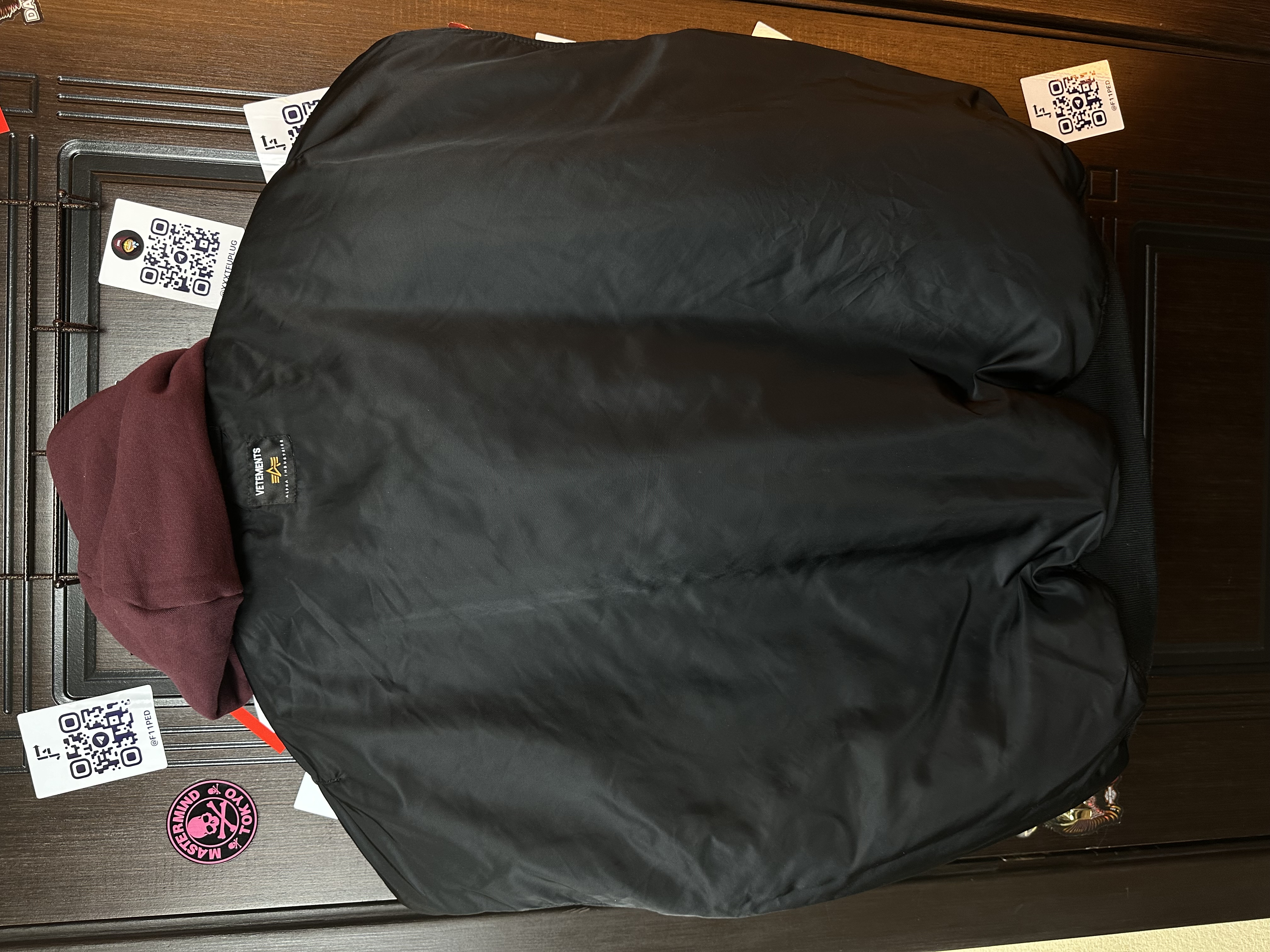 Vetements Vest burgundy, detail view 7