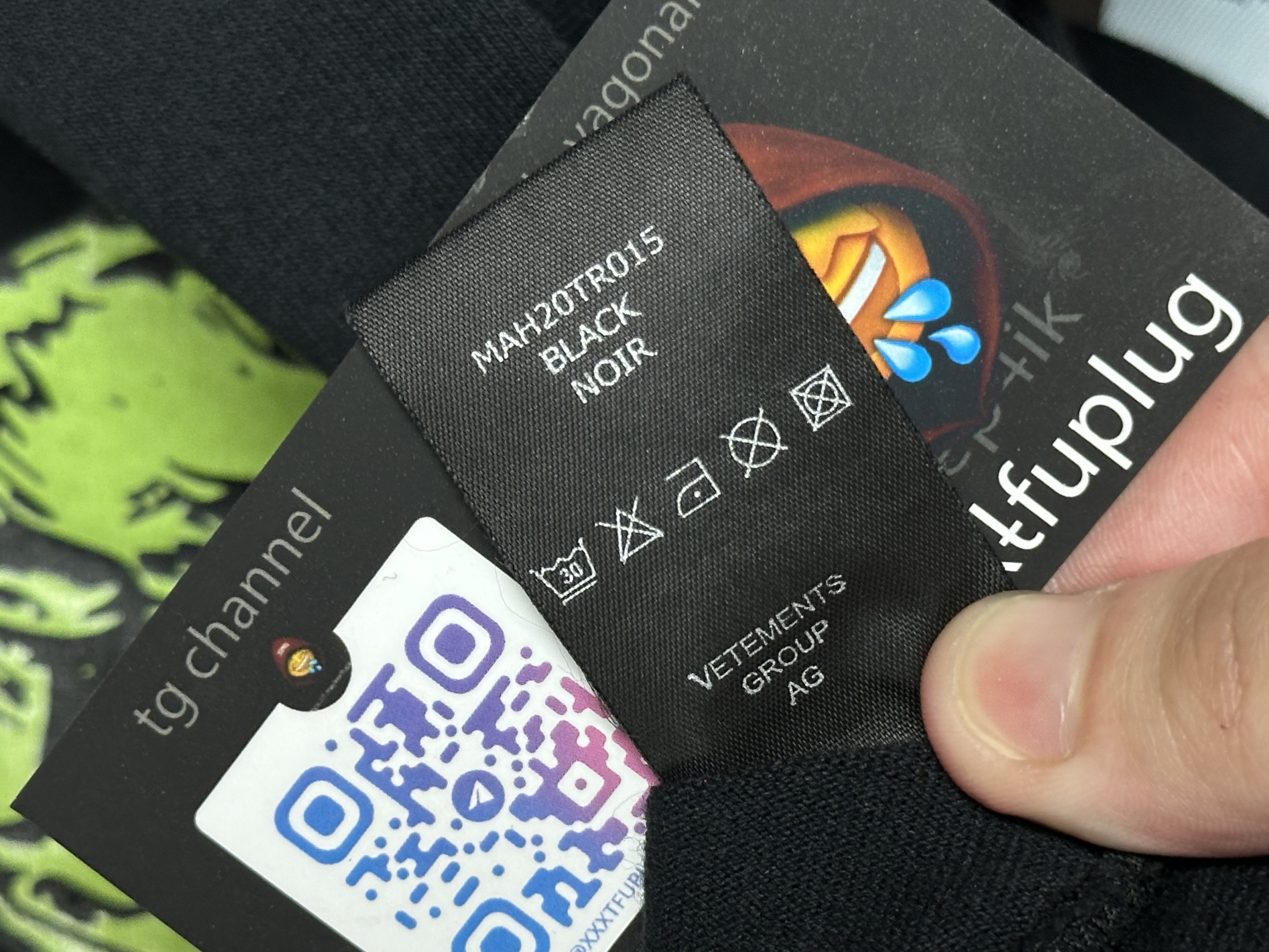 Vetements VETEMENTS AW19 Silk Road T-Shirt., detail view 13