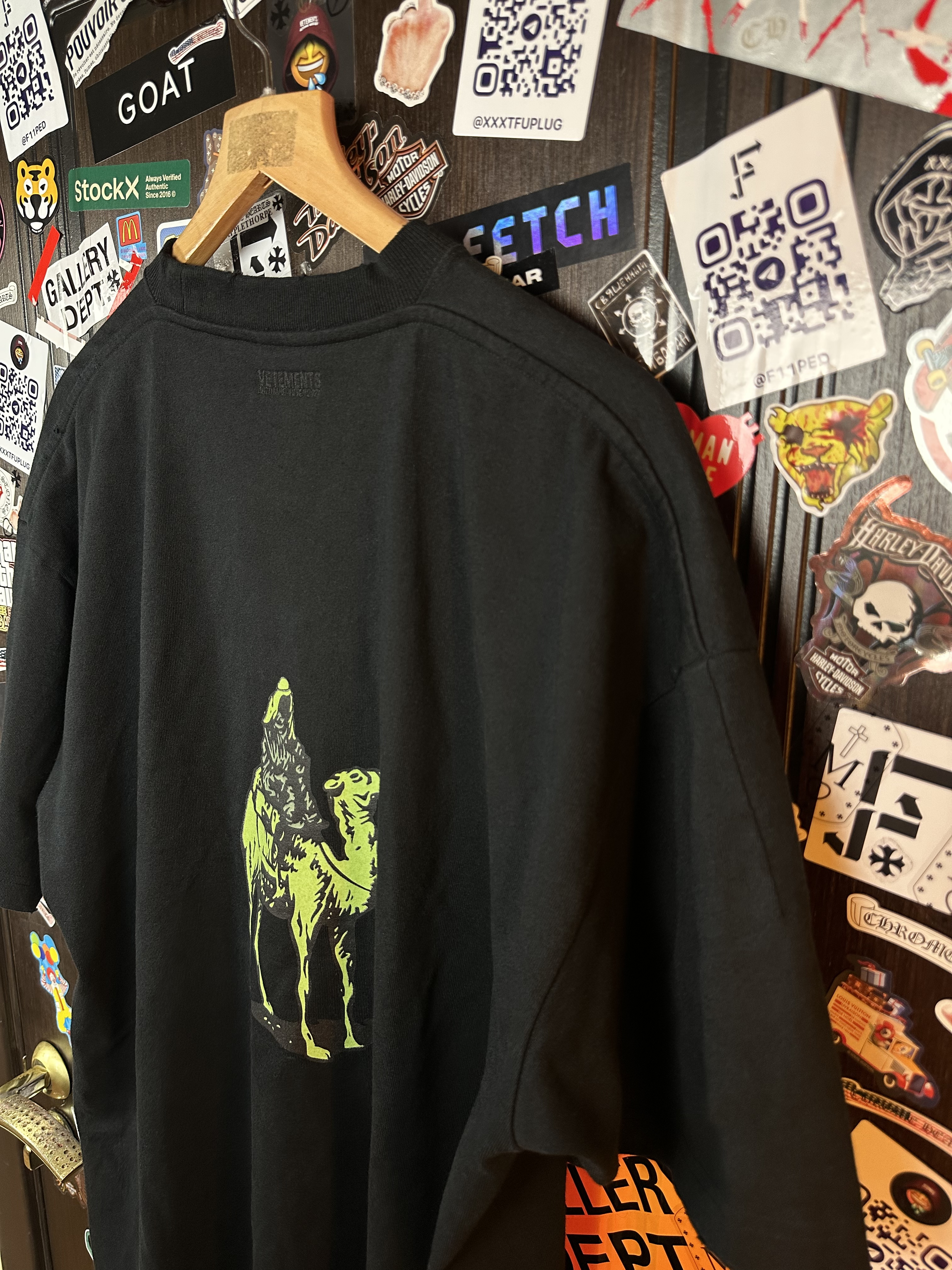 Vetements VETEMENTS AW19 Silk Road T-Shirt., detail view 10