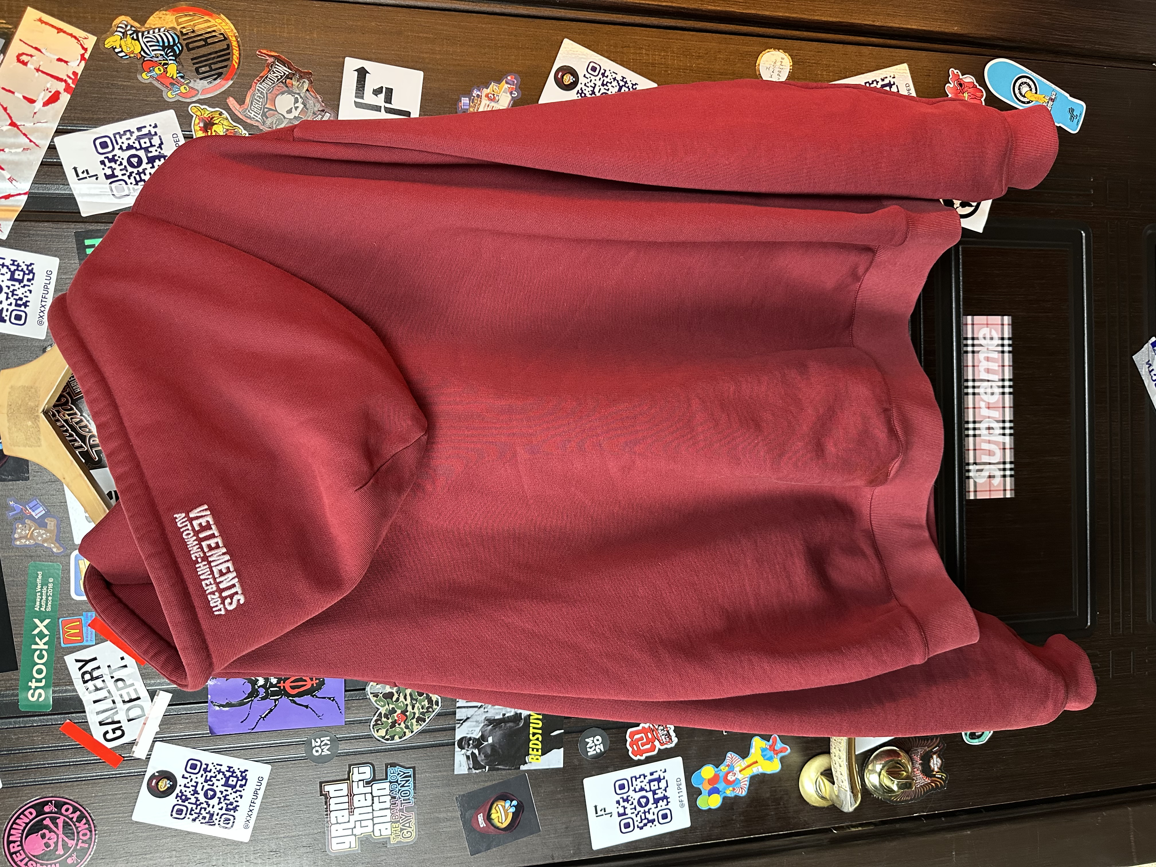 Vetements VETEMENTS “May the bridges” Zip Hoodie 1/50, detail view 7