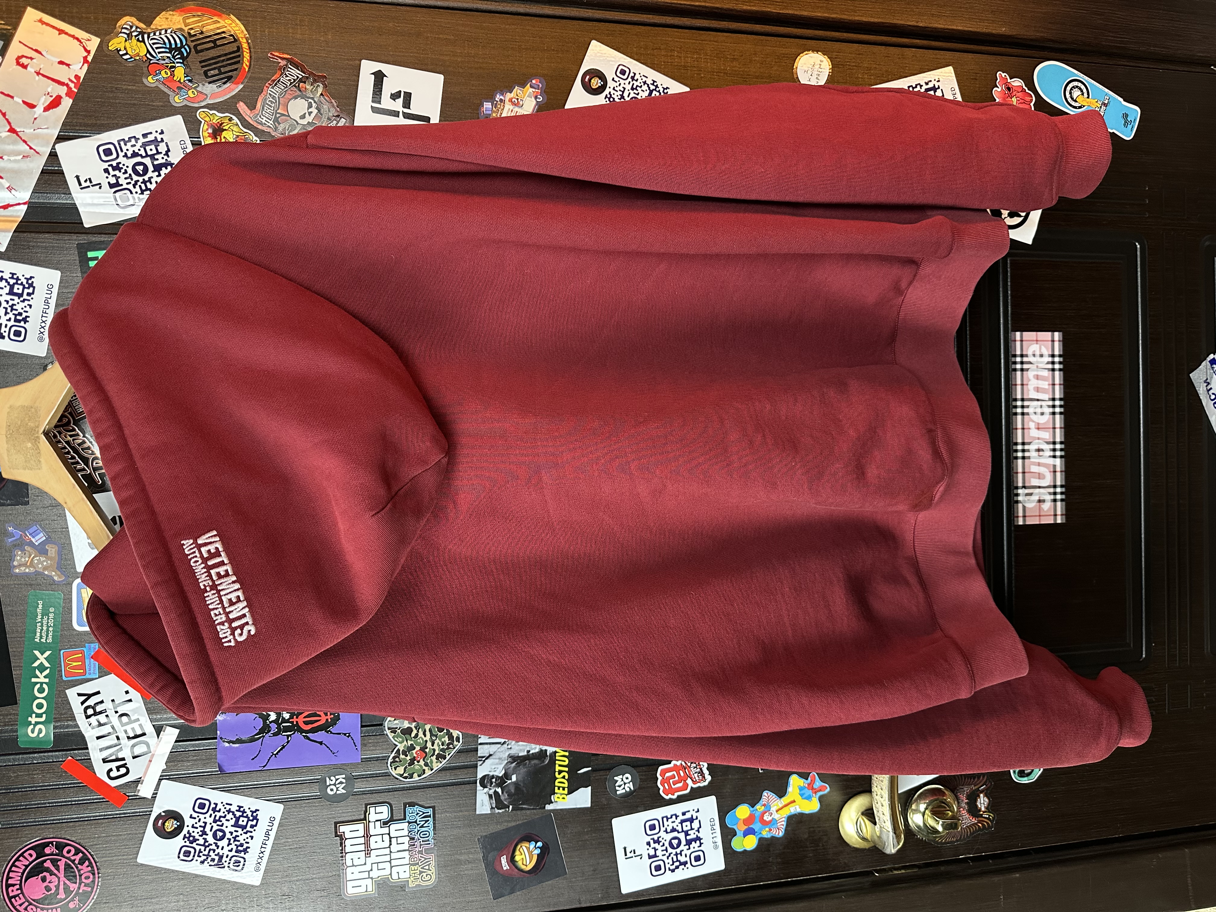 Vetements VETEMENTS “May the bridges” Zip Hoodie 1/50, detail view 8