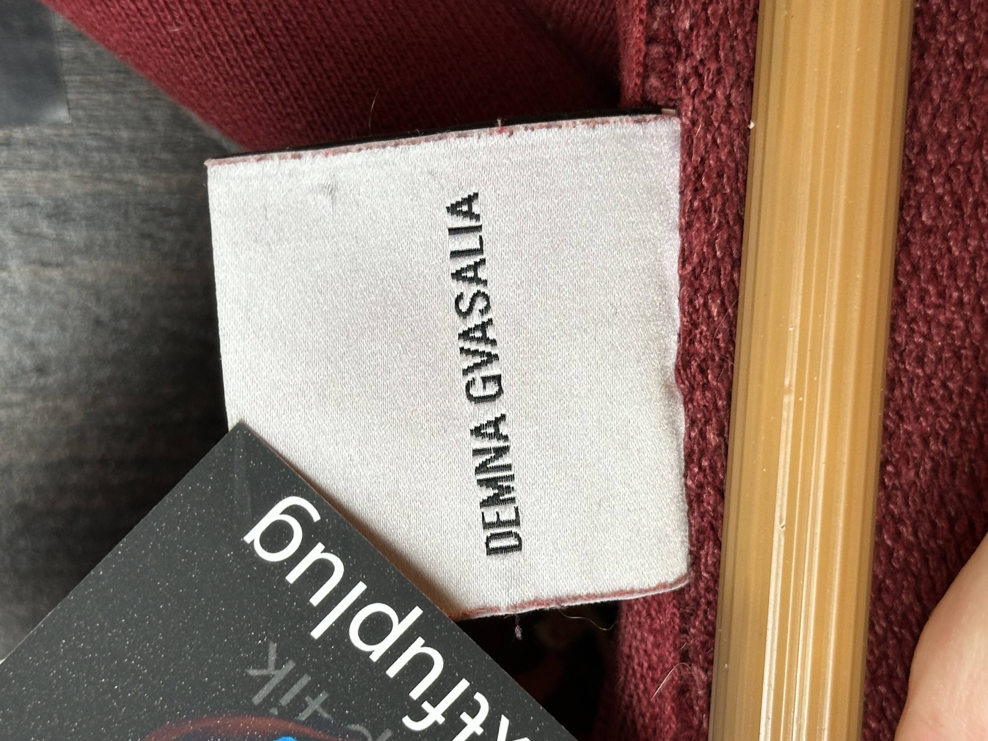 Vetements VETEMENTS “May the bridges” Zip Hoodie 1/50, detail view 13