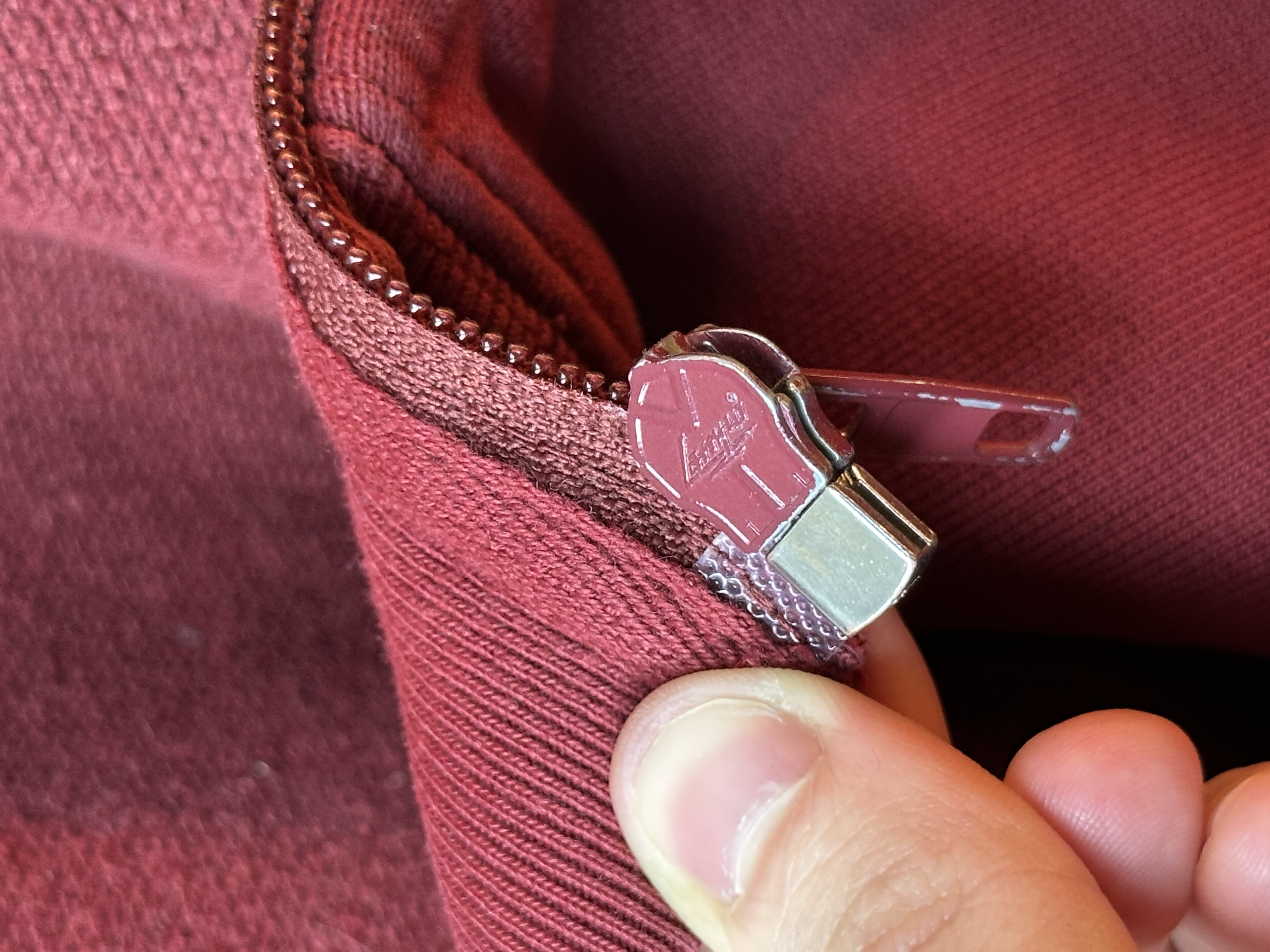 Vetements VETEMENTS “May the bridges” Zip Hoodie 1/50, detail view 17