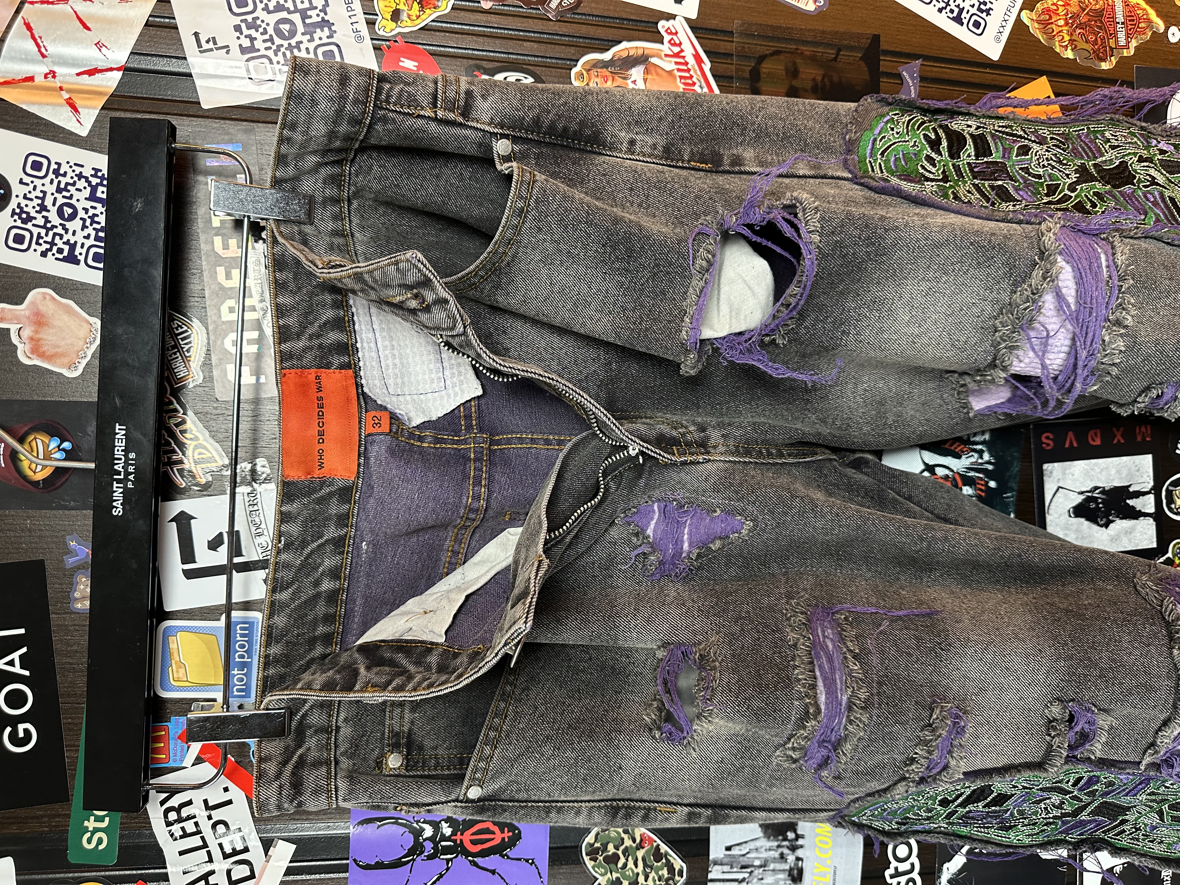 Who Decides War Who Decides War “Jesus and Maria” Coal Violet Fusion Denim, detail view 8