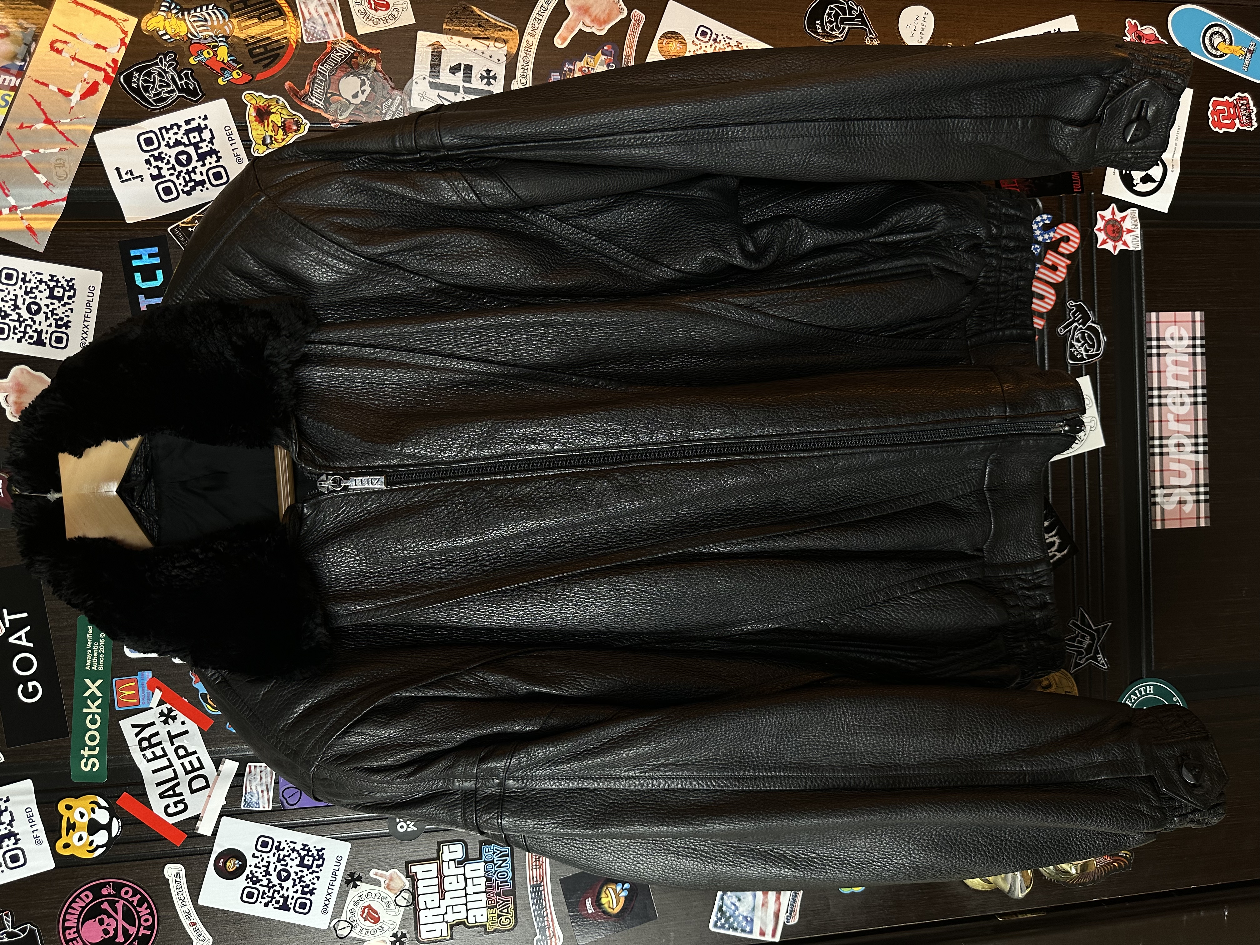 ZILLI Zilli "Huoene" Deerskin Bomber, detail view 4