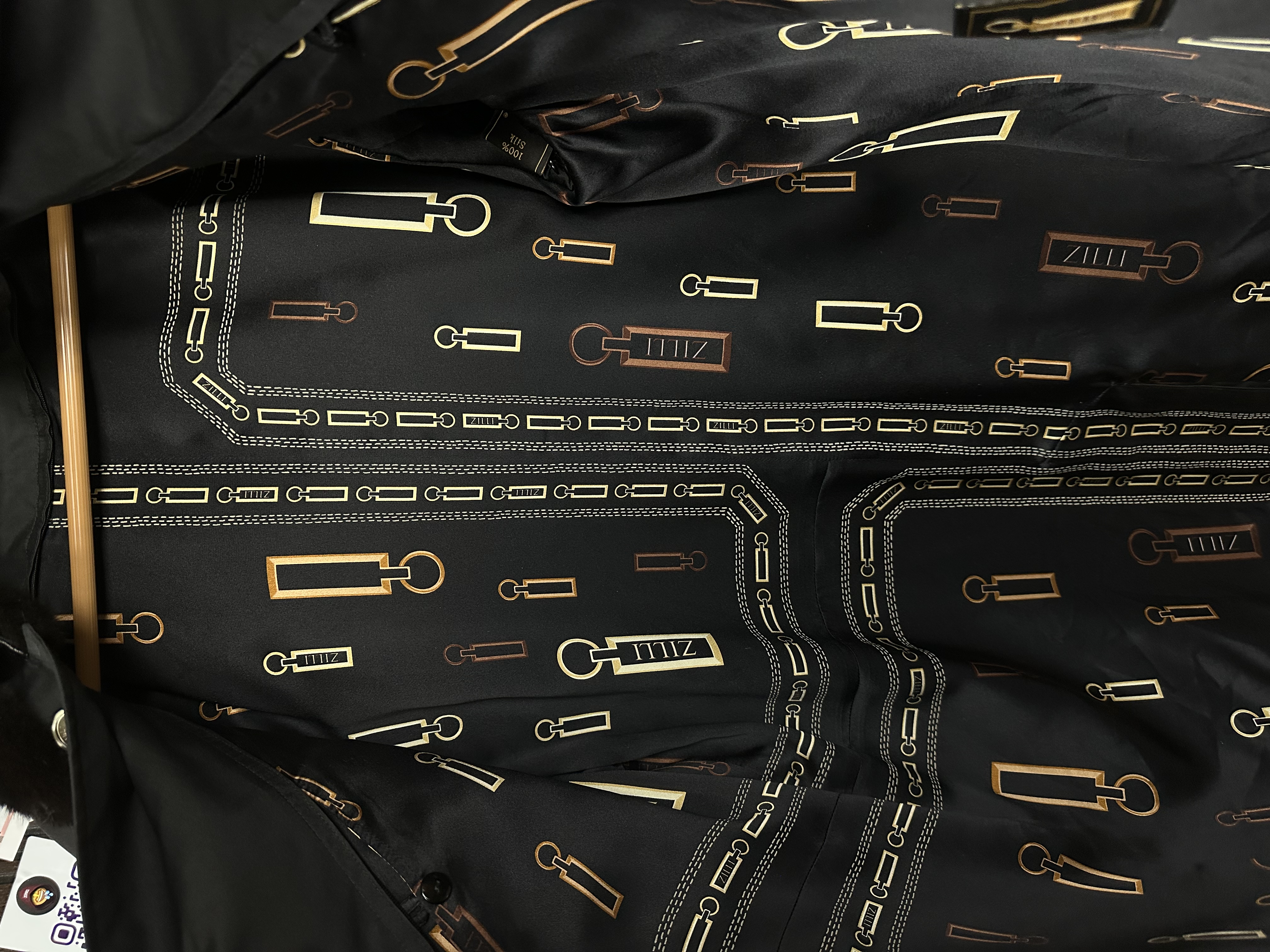 ZILLI Zilli "Ildan" Silk Weasel Coat, detail view 16