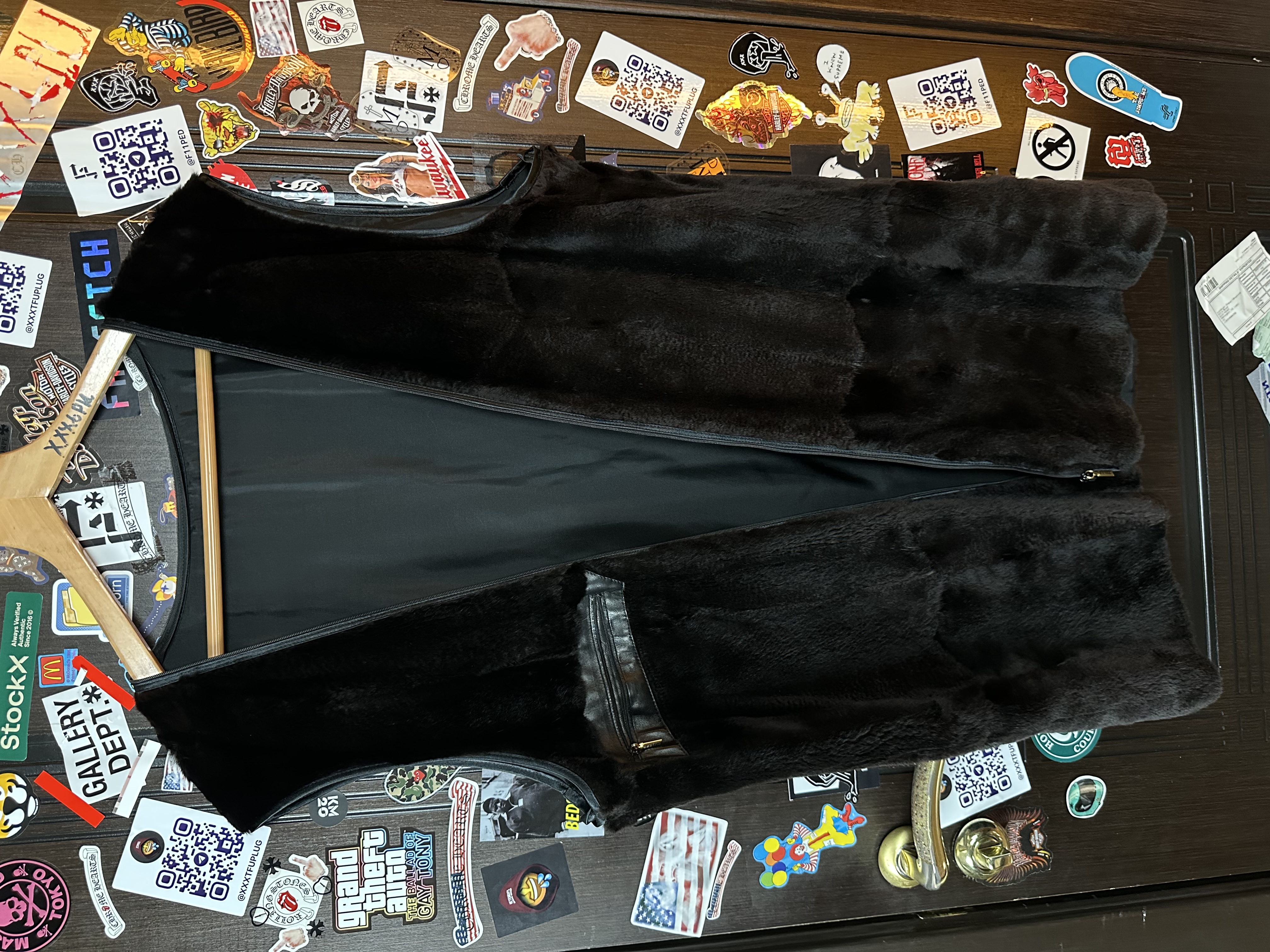 ZILLI Zilli "Ildan" Silk Weasel Coat, detail view 11