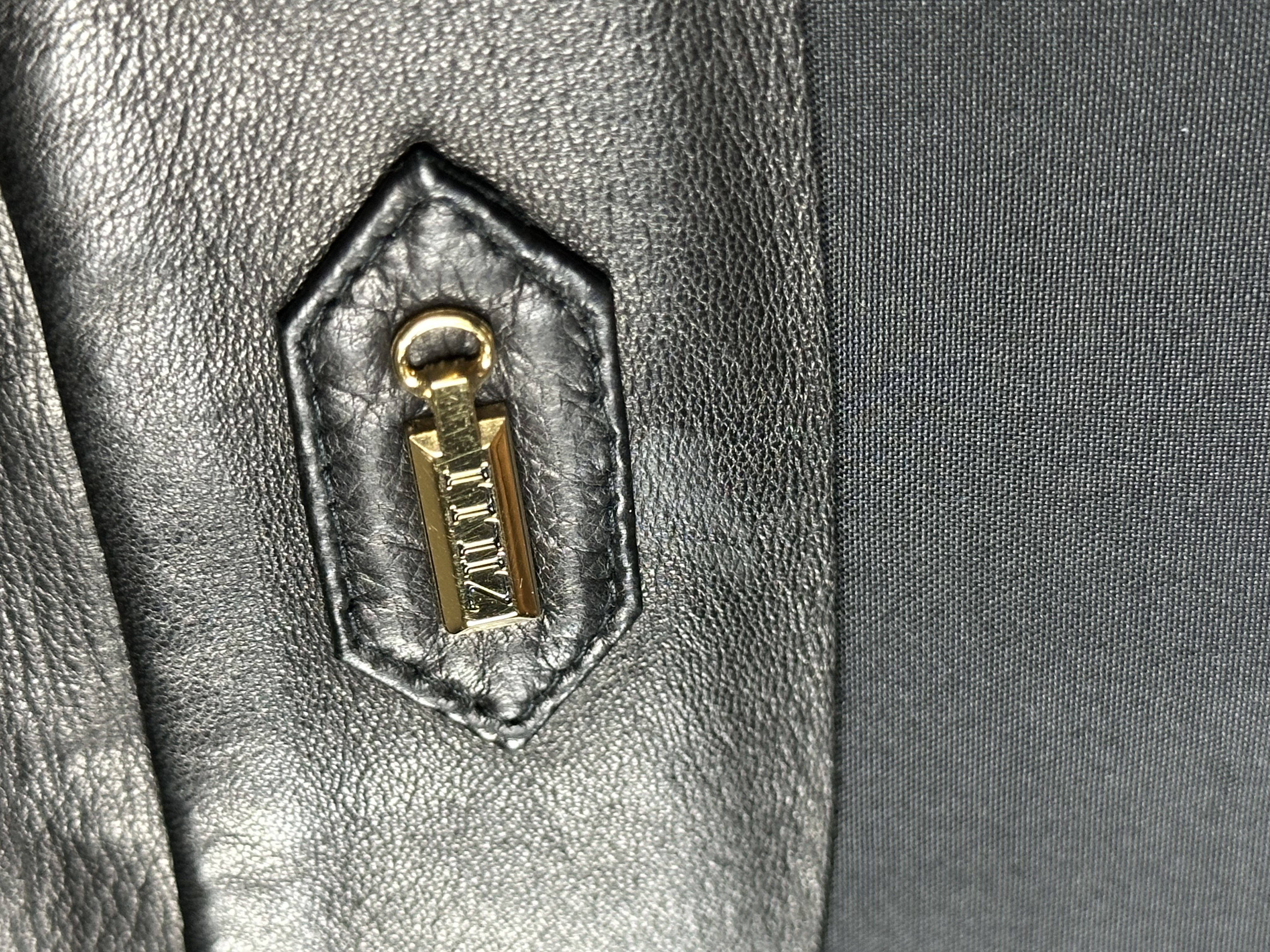 ZILLI Zilli "Ildan" Silk Weasel Coat, detail view 24